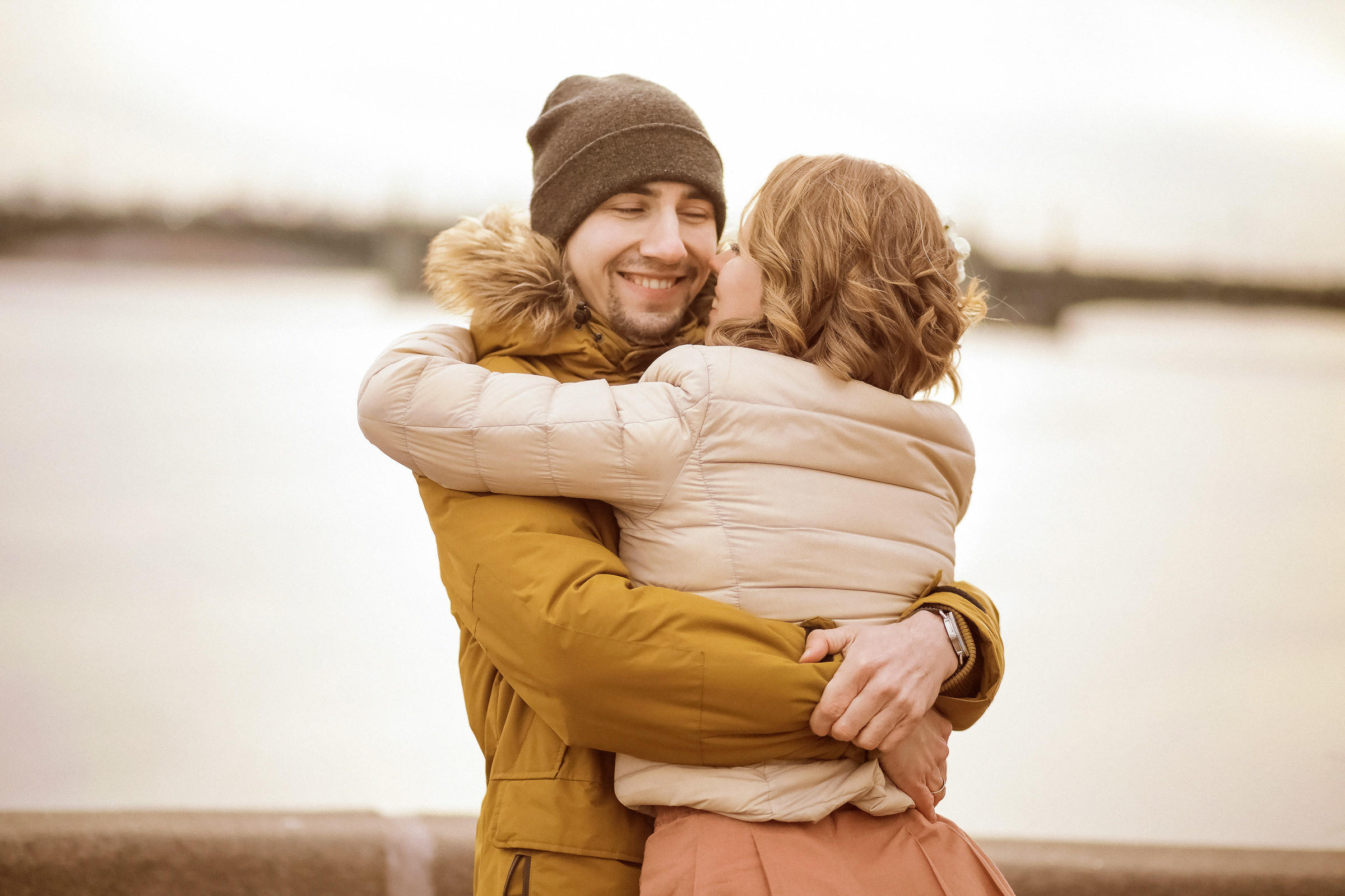 Свадьба с прогулкой по набережной. Фотограф женский и мужской портрет Санкт-Петербург