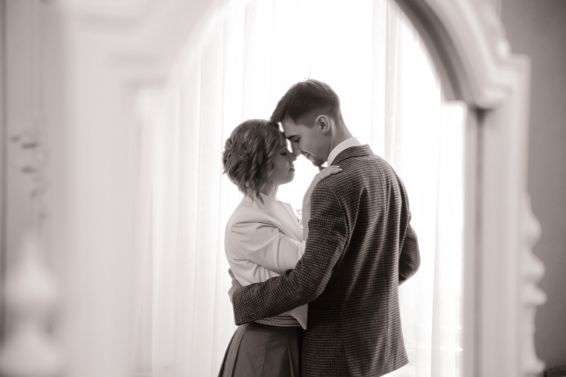 Свадьба с прогулкой по набережной. Фотограф женский и мужской портрет Санкт-Петербург