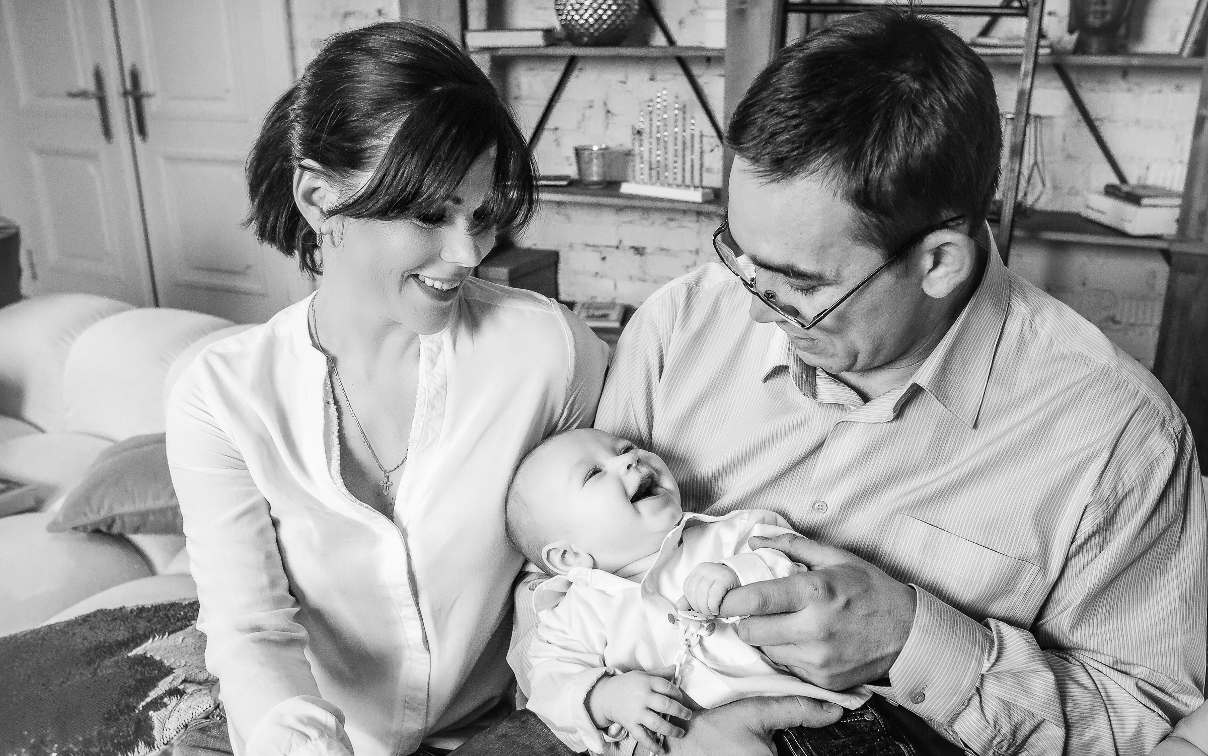 Семейная фотосессия в студии всей семьей. Фотограф женский и мужской портрет Санкт-Петербург