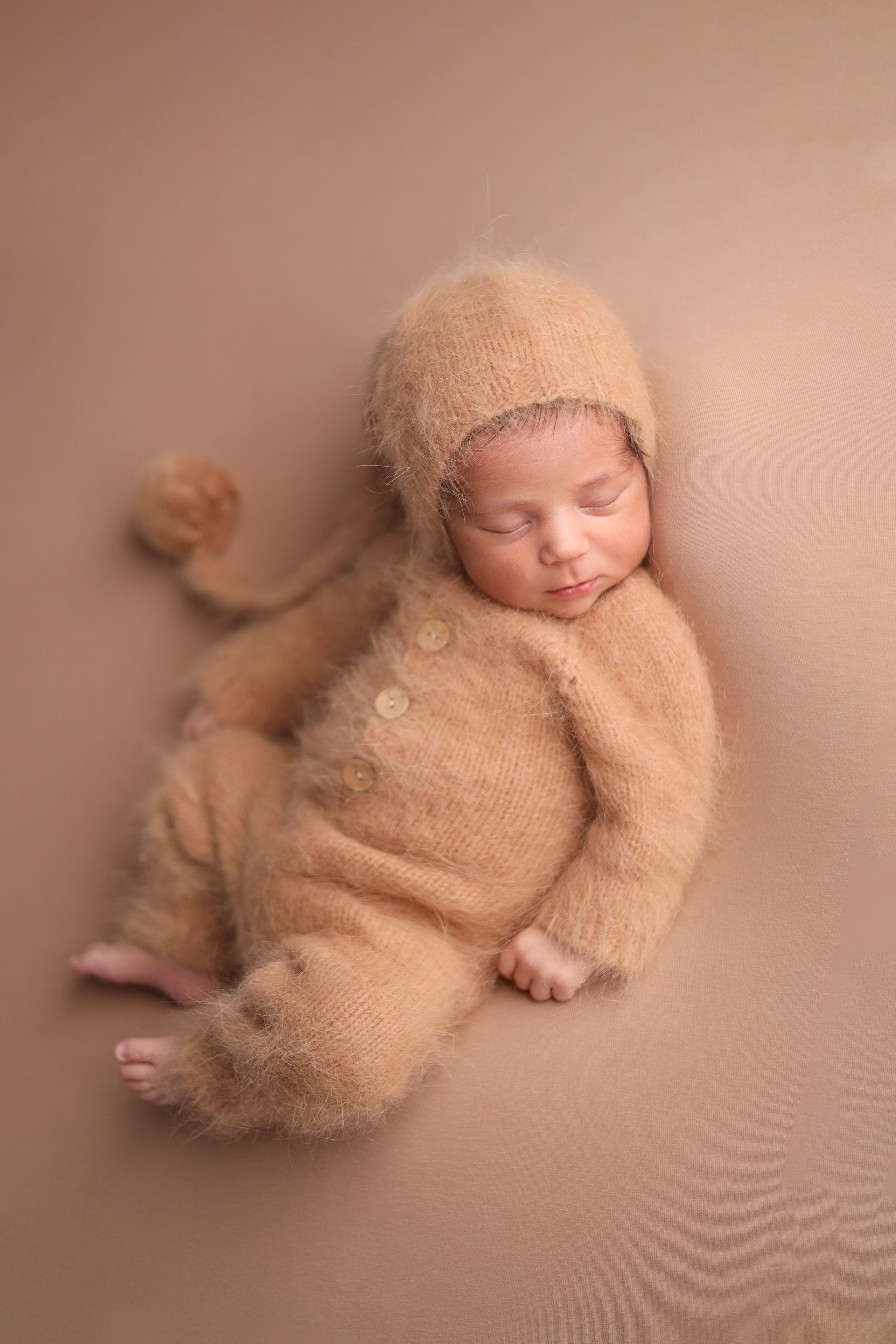 Ньюборн съемка Адель, оптимальный пакет. Фотограф новорожденных Москва. Ньюборн фотограф Москва