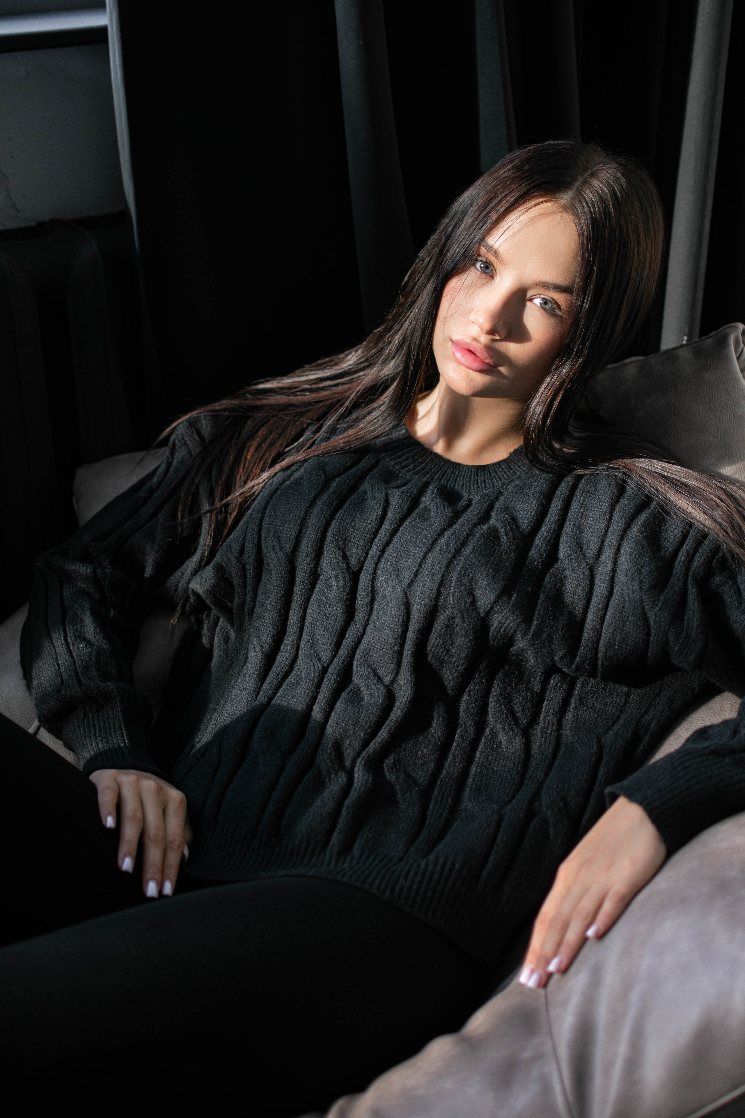 Свитера. Фотограф-ретушер в Крыму Юля Лобурец