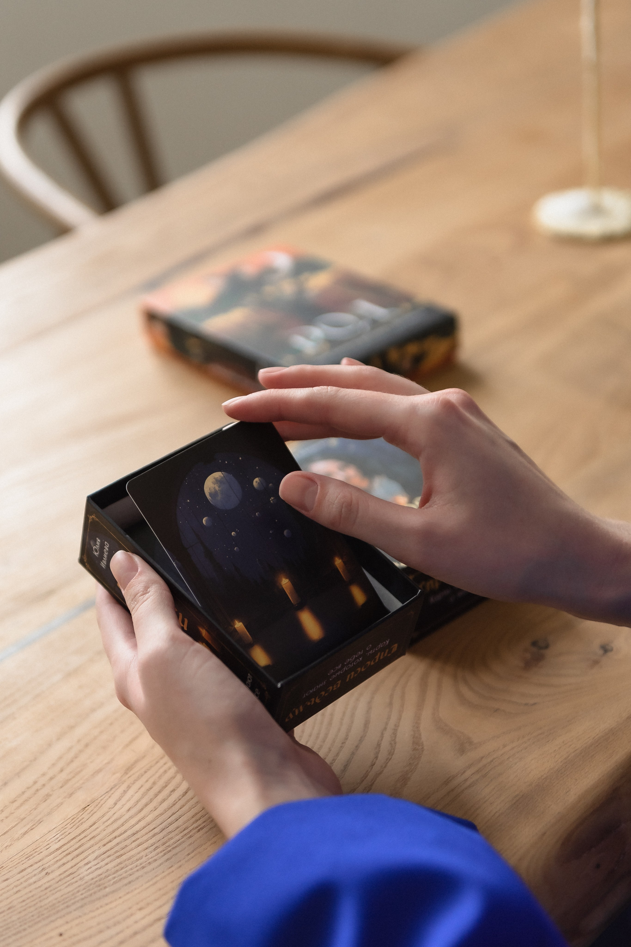 Портрет в светлом зале. КОНТЕНТ |БРЕНД фотограф Санкт-Петербург — Жанна Олтаржевская