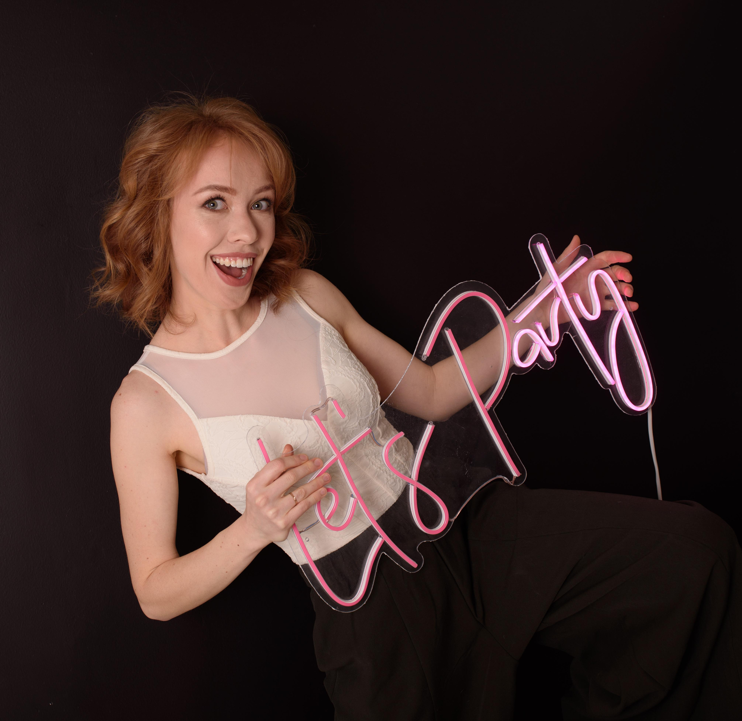 Организатор пространства Анастасия Новосёлова. Марина Марсо. Автор т-игр, коуч, профессиональный фотограф