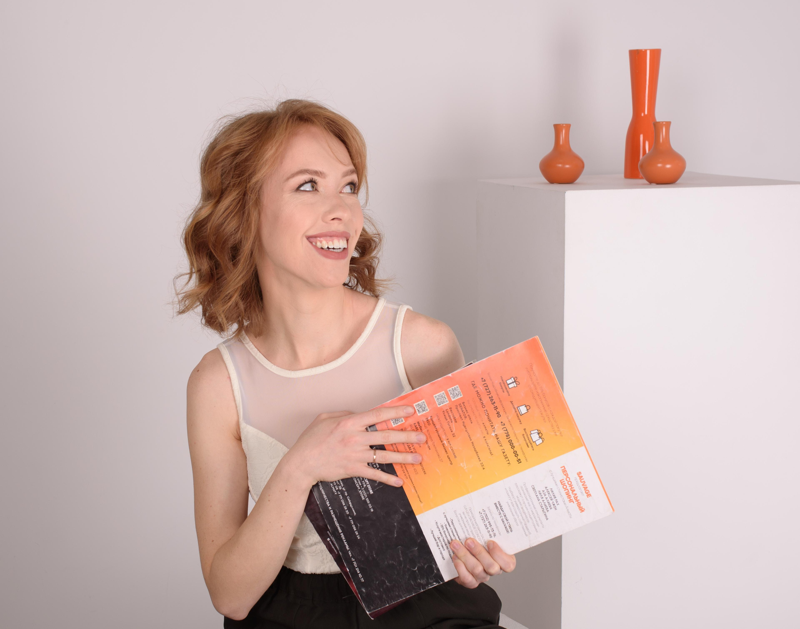 Организатор пространства Анастасия Новосёлова. Марина Марсо. Автор т-игр, коуч, профессиональный фотограф