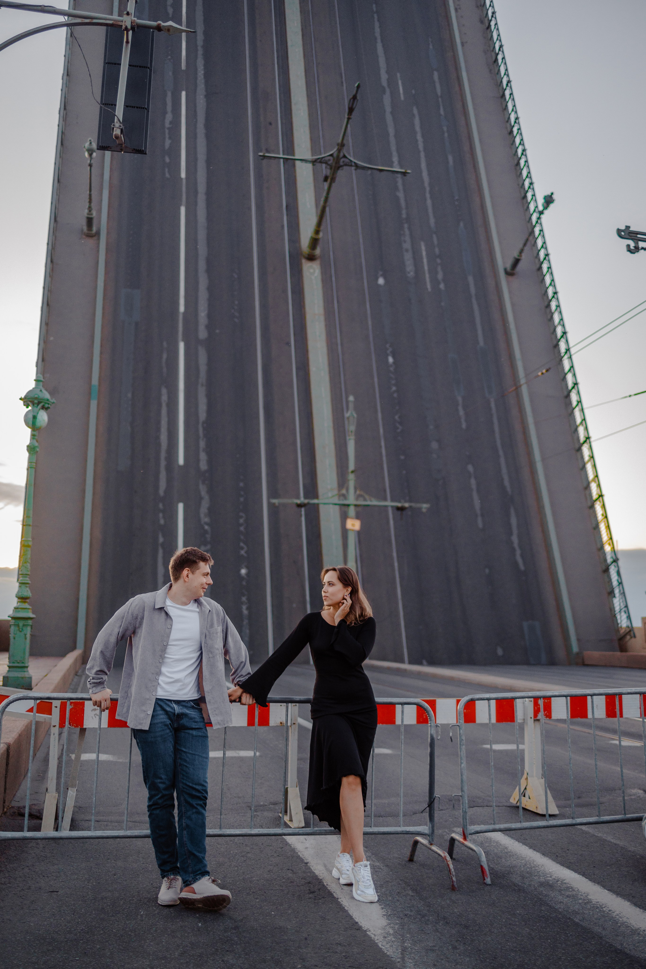 Разводные мосты и Алые паруса. Свадебный фотограф Санкт-Петербург — Юлия Малькова