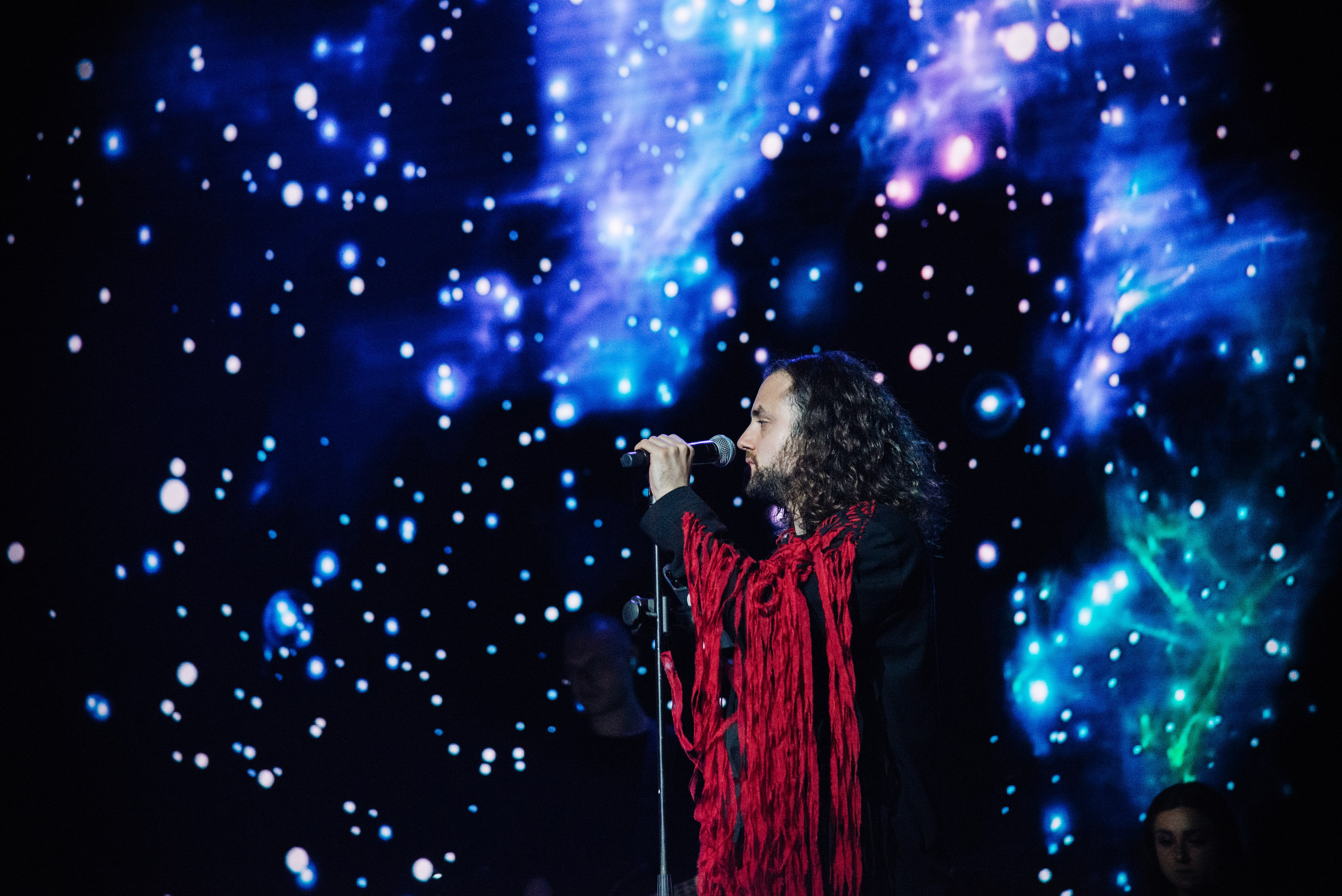 Wake Up. Главная