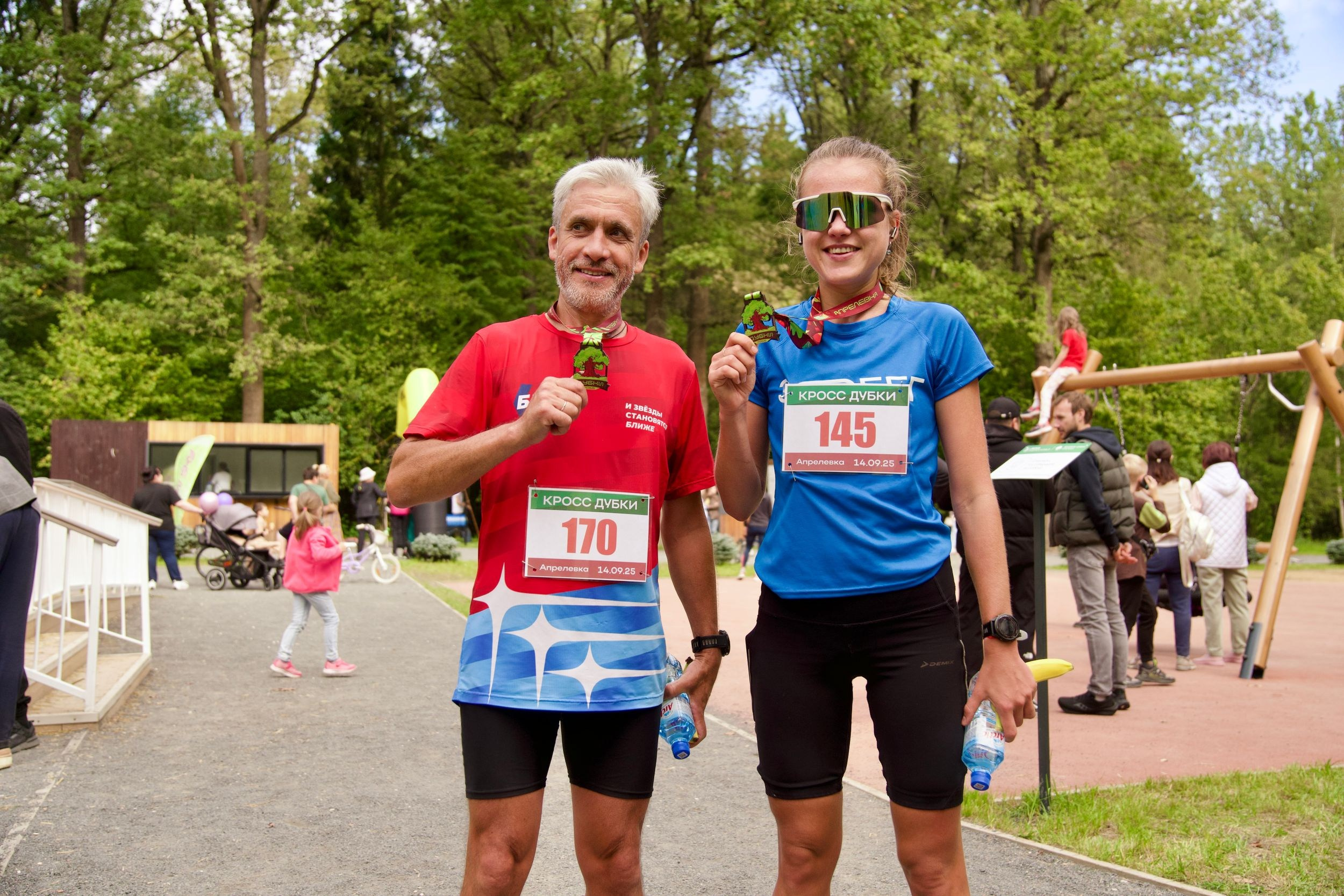 Забег в парке «Дубки». Кафе «БЕЛКА НАШЕПТАЛА». Ну оооочень концептуальное кафе