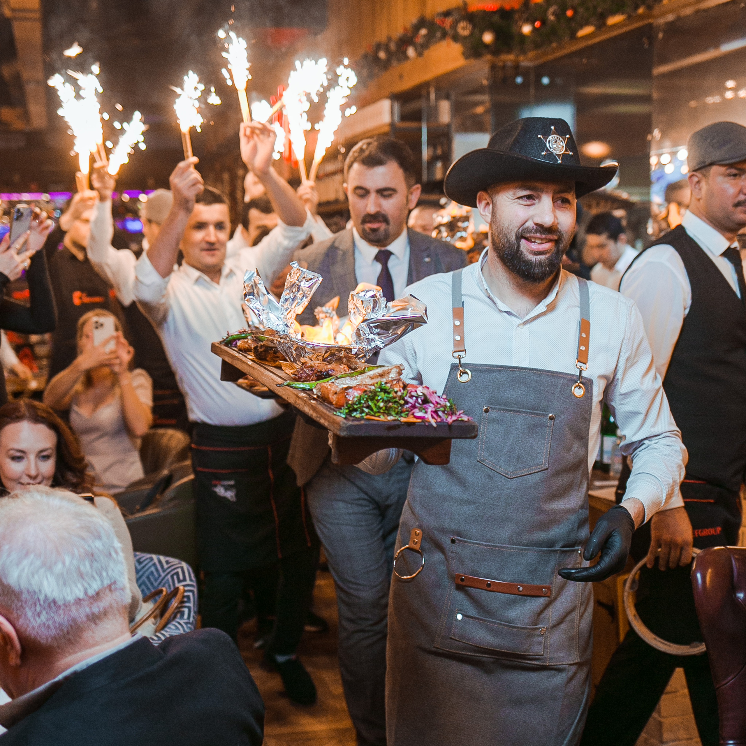 Презентация турецких апартаментов от агентства недвижимости. Репортажный фотограф Борис Геер