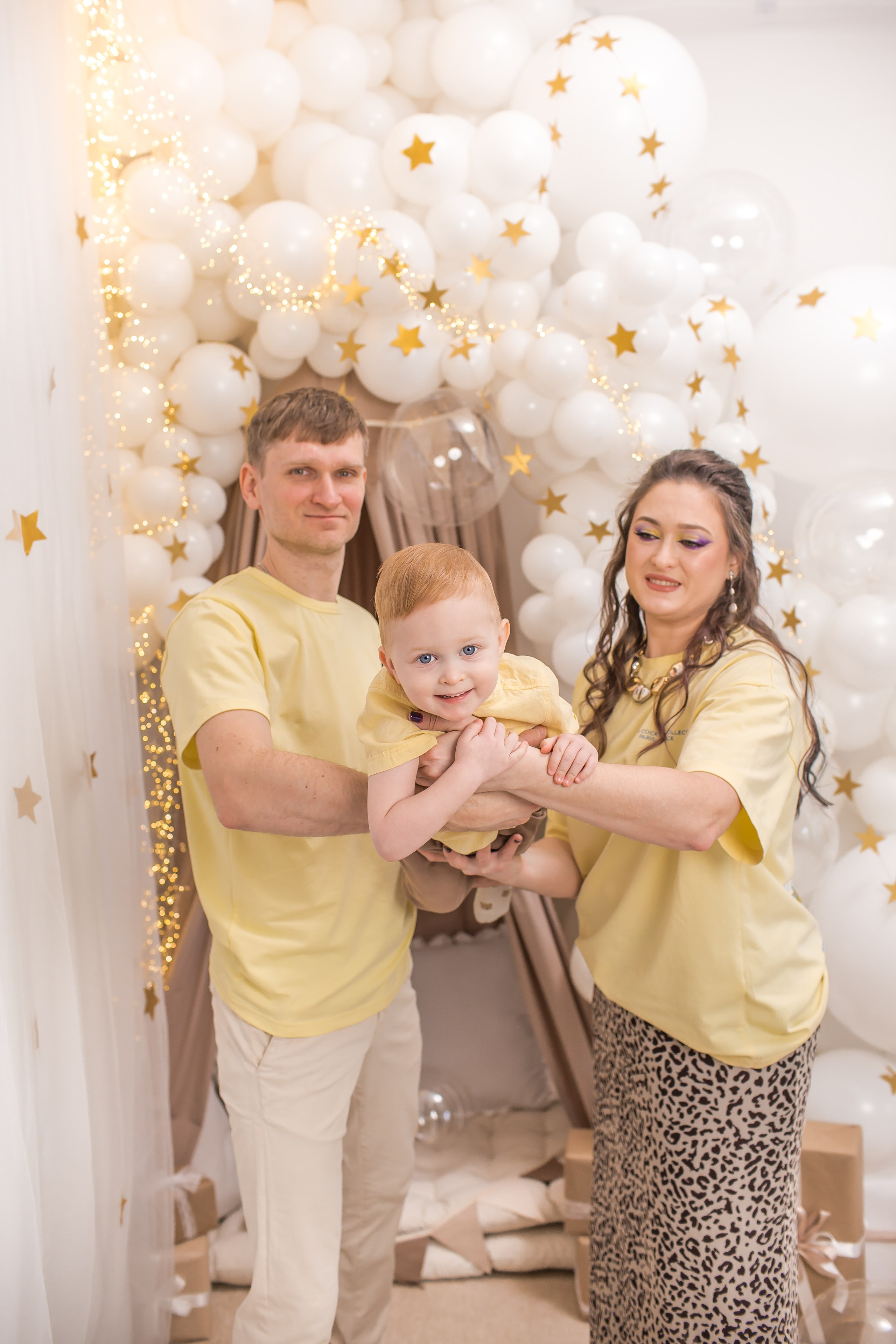 СЕМЕЙНЫЕ кадры. Детский семейный фотограф на первый годик город Новосибирск Дымова Светлана пакеты всё включено 1-3 года