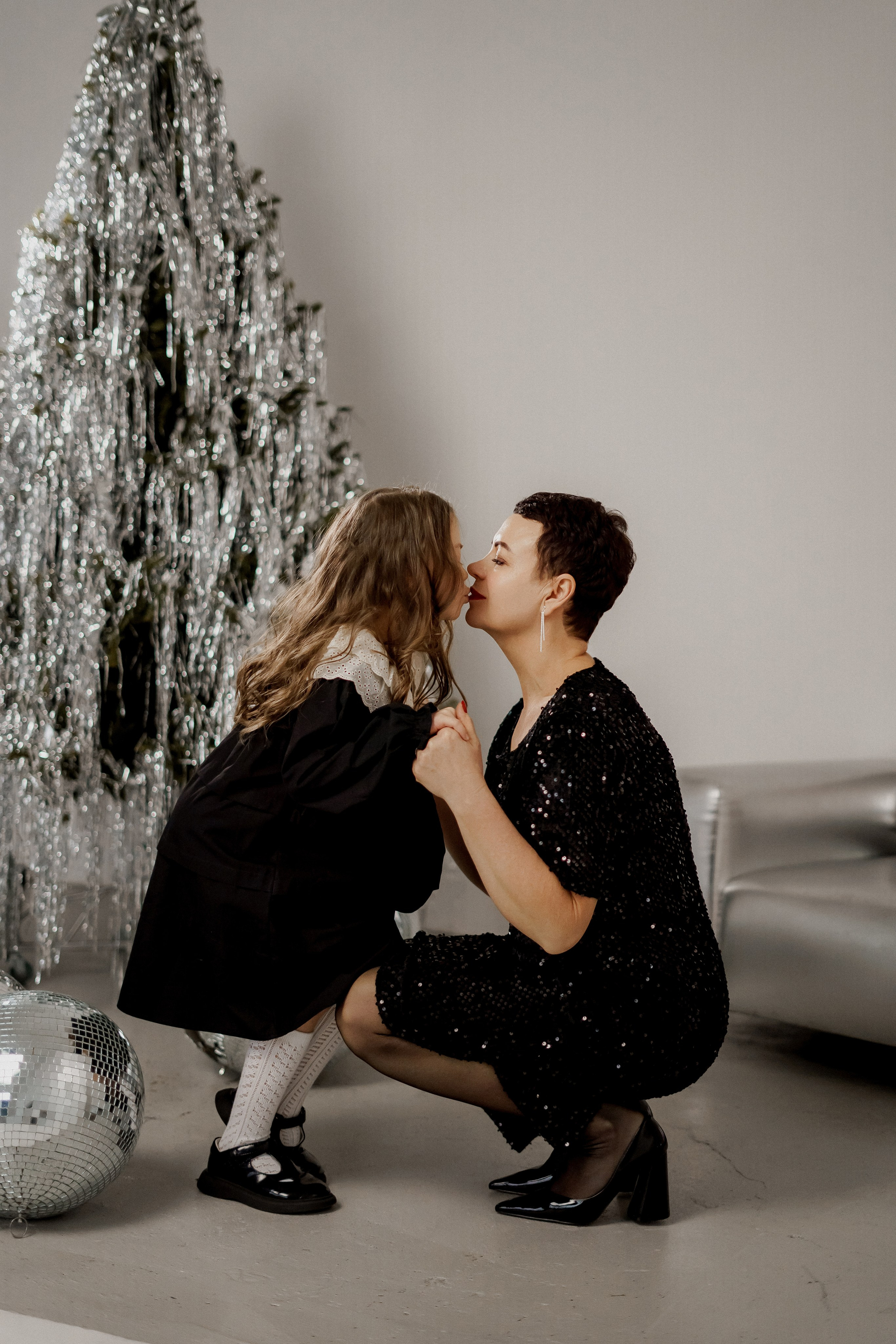 Света и вика. Фотограф Валерия Крахмалева