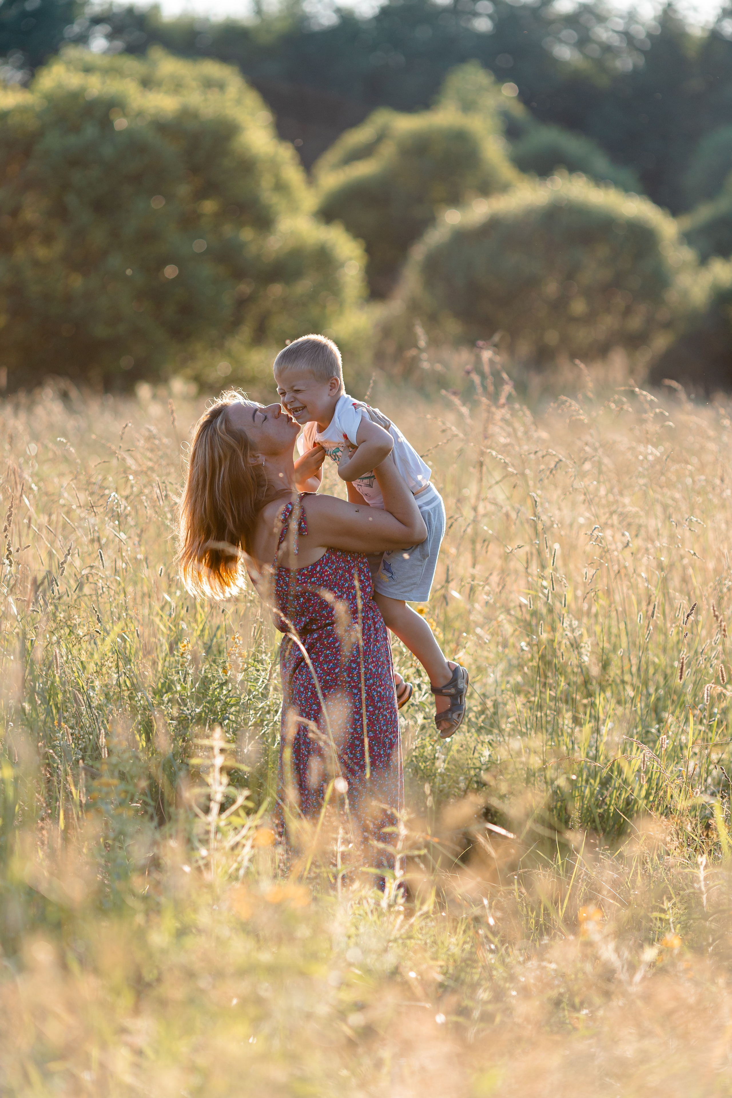 Семейная фотосессия на закате. Ирина Носова - семейный и детский фотограф