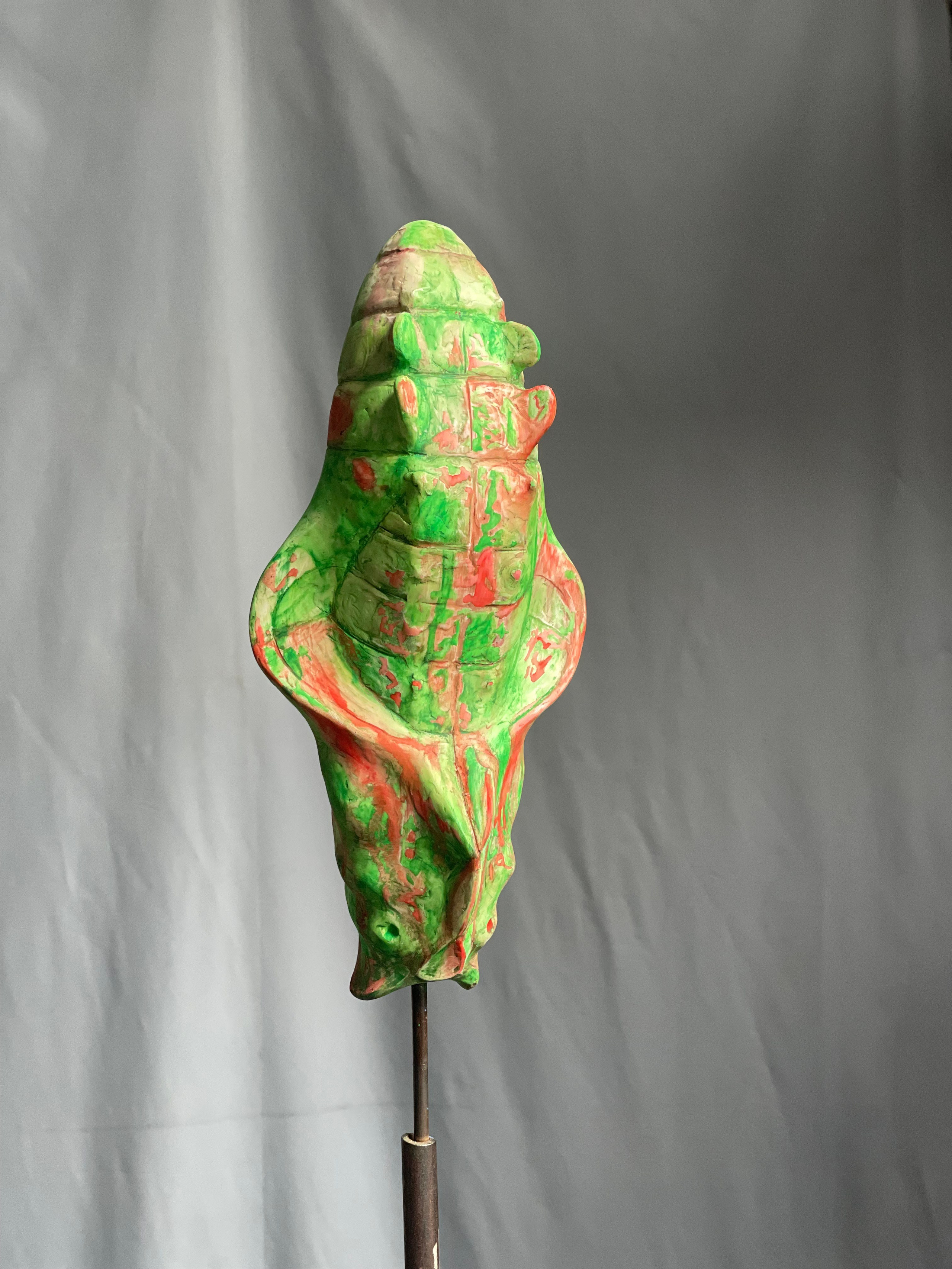 Куколки/chrysalis. Художник — скульптор Антонина Фатхуллина