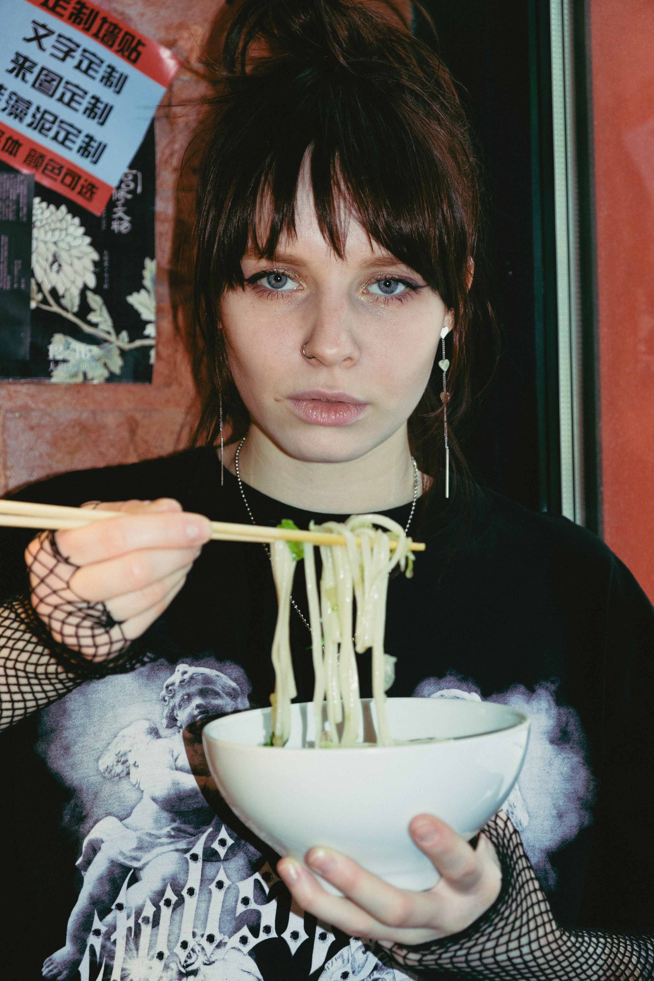 ЧИХО. Мари — фотограф и видеограф из Москвы