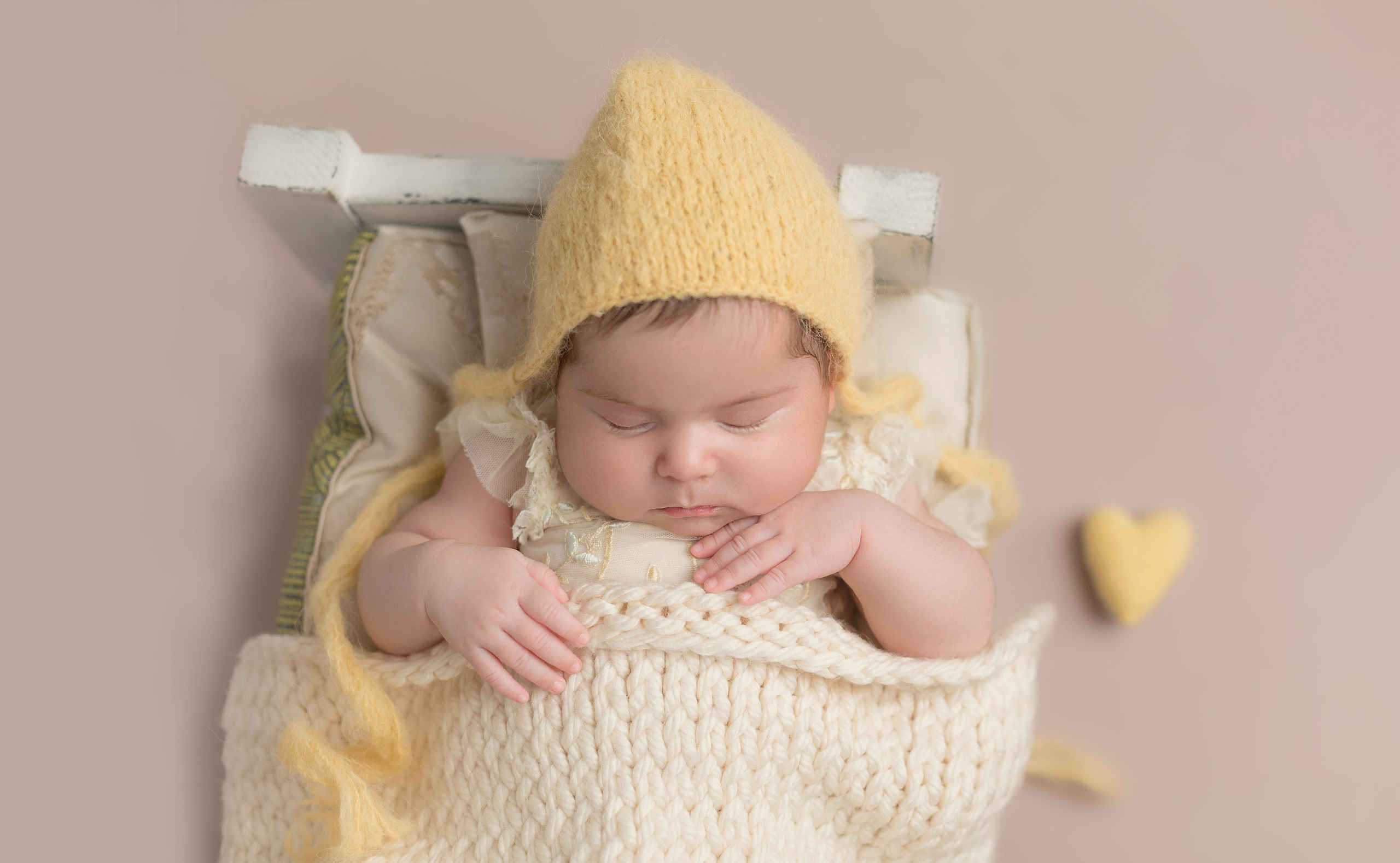 Новорожденные. Фотограф новорожденных в Симферополе Эльмира тизе