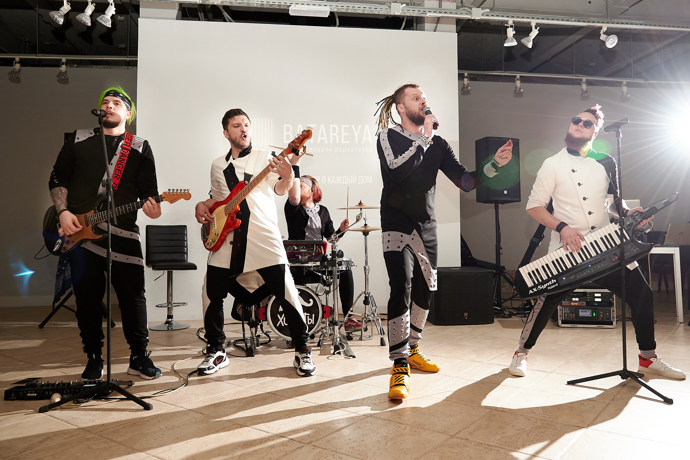 Дизайн-центр West. Репортажный и коммерческий фотограф в Ростове Виталий Ишков