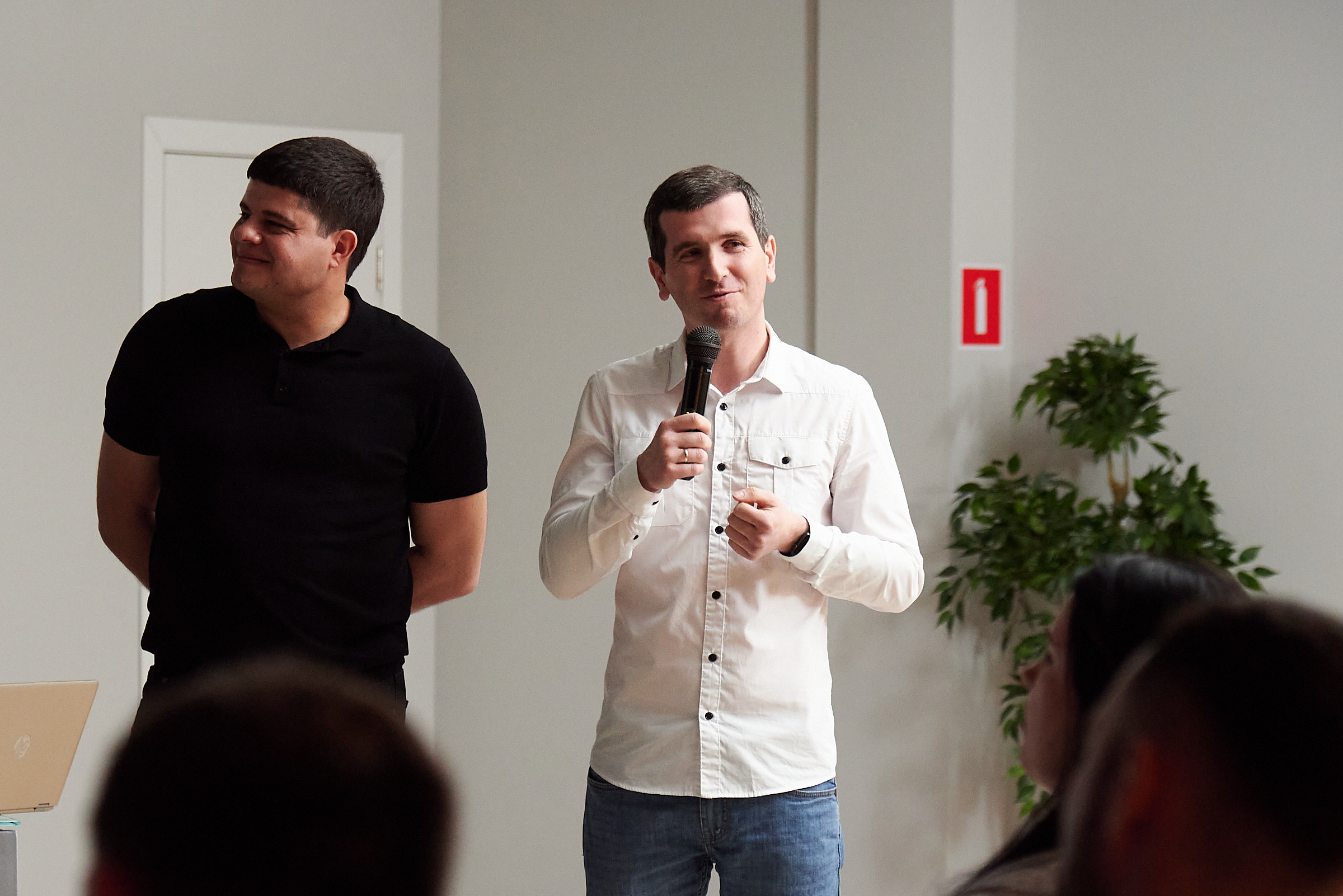 Дизайн-центр West. Репортажный и коммерческий фотограф в Ростове Виталий Ишков