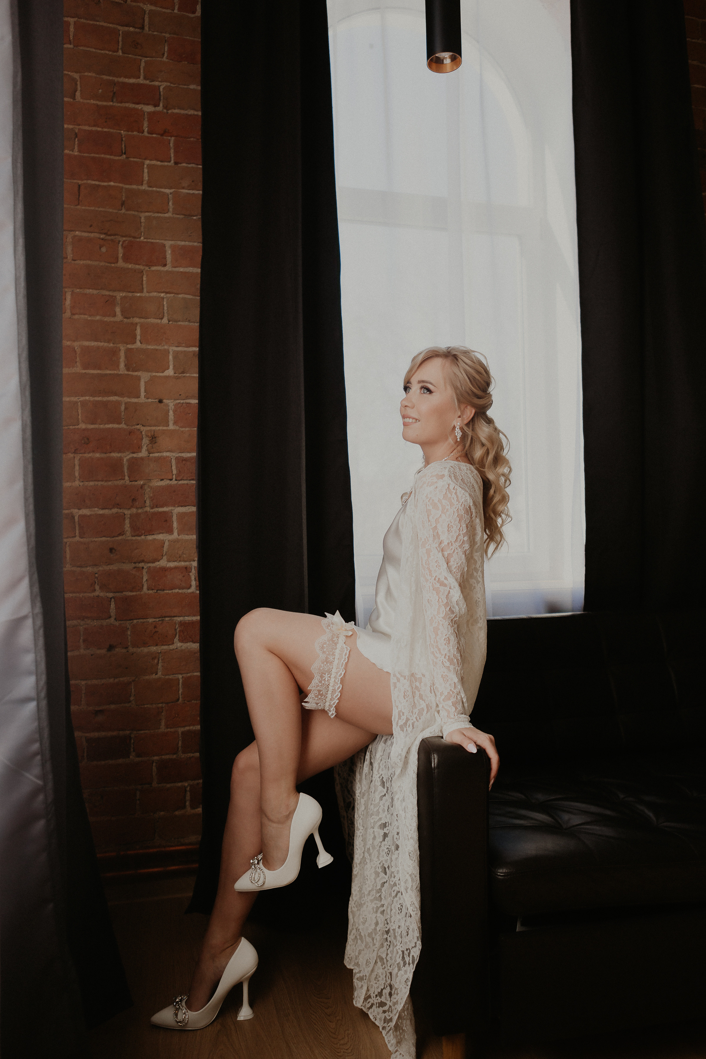 Утро невесты Маи. Фотограф в Санкт-Петербурге Полина Кондратьева