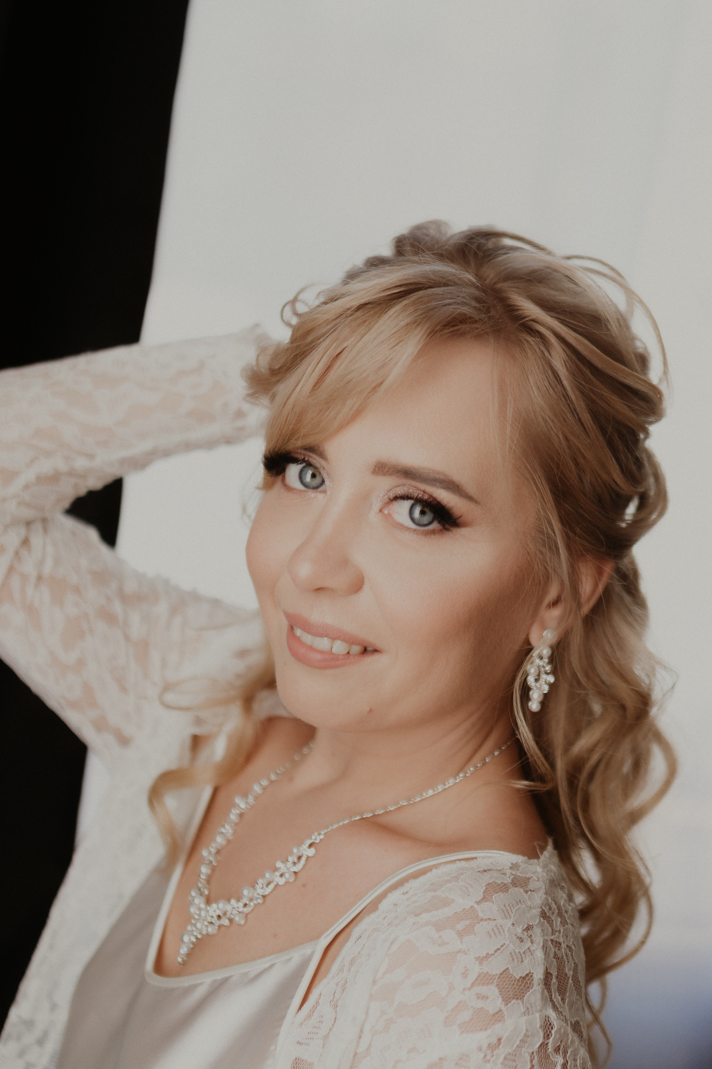 Утро невесты Маи. Фотограф в Санкт-Петербурге Полина Кондратьева