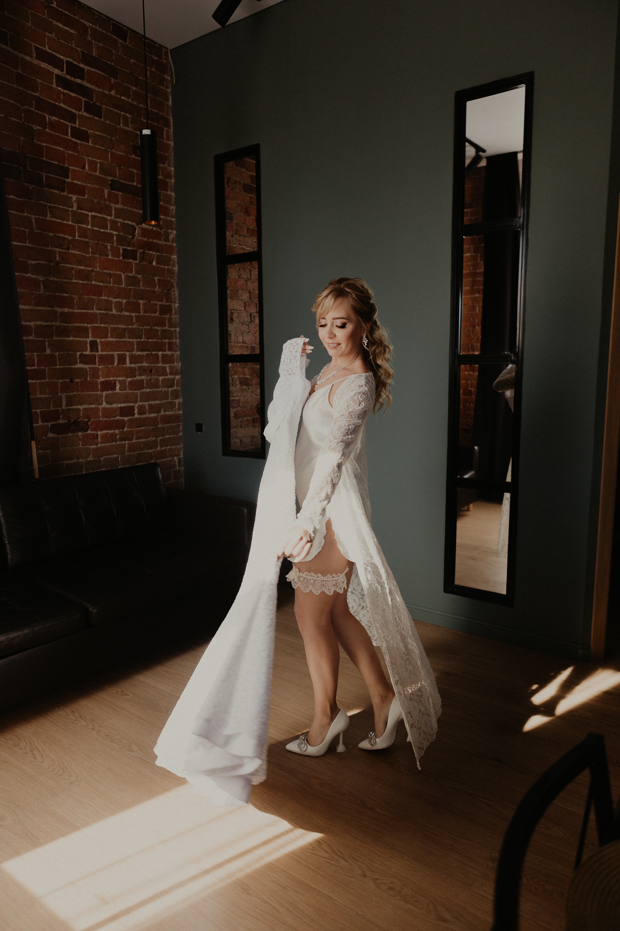 Утро невесты Маи. Фотограф в Санкт-Петербурге Полина Кондратьева