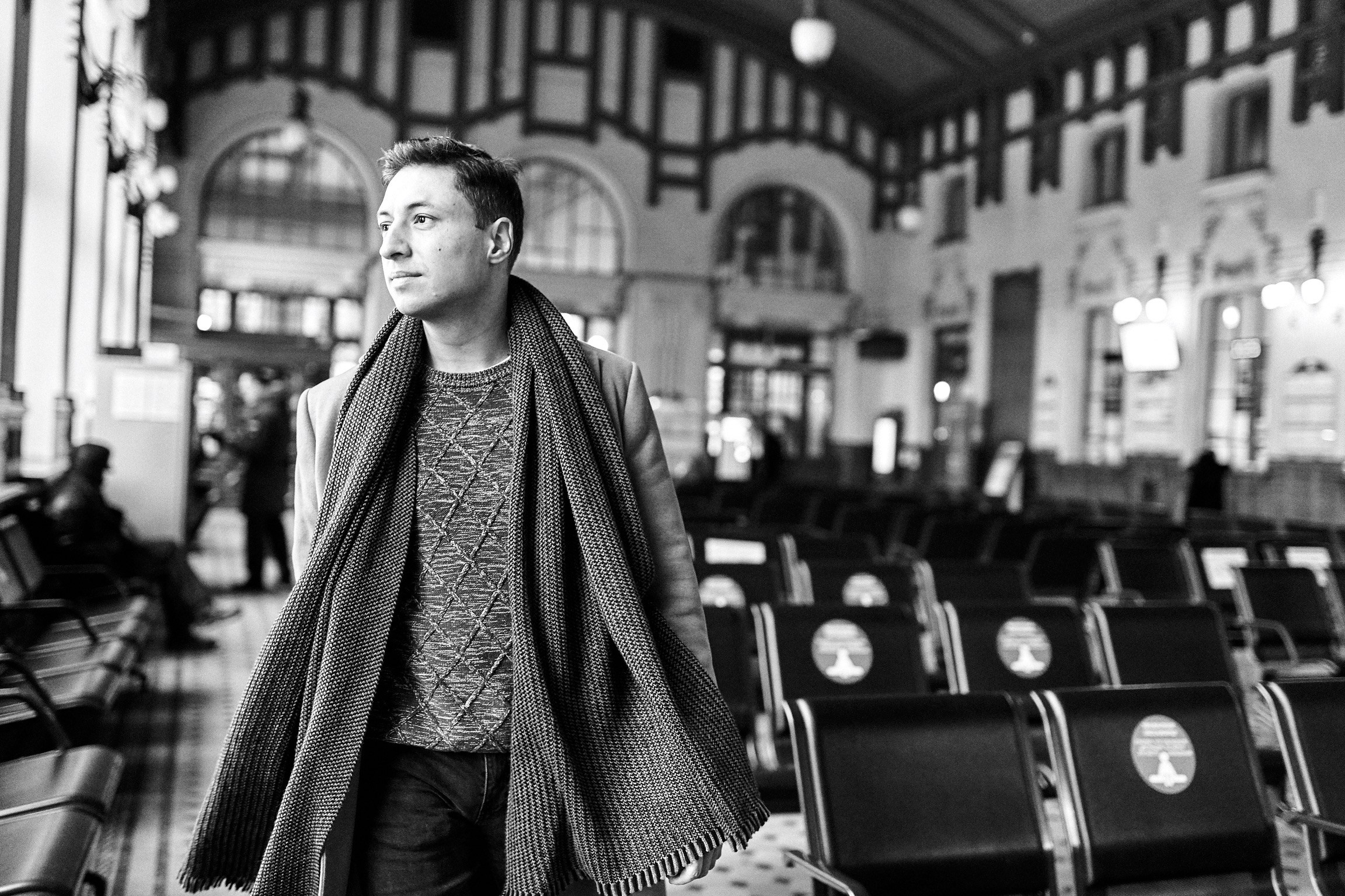 Витебский вокзал Фотограф парней