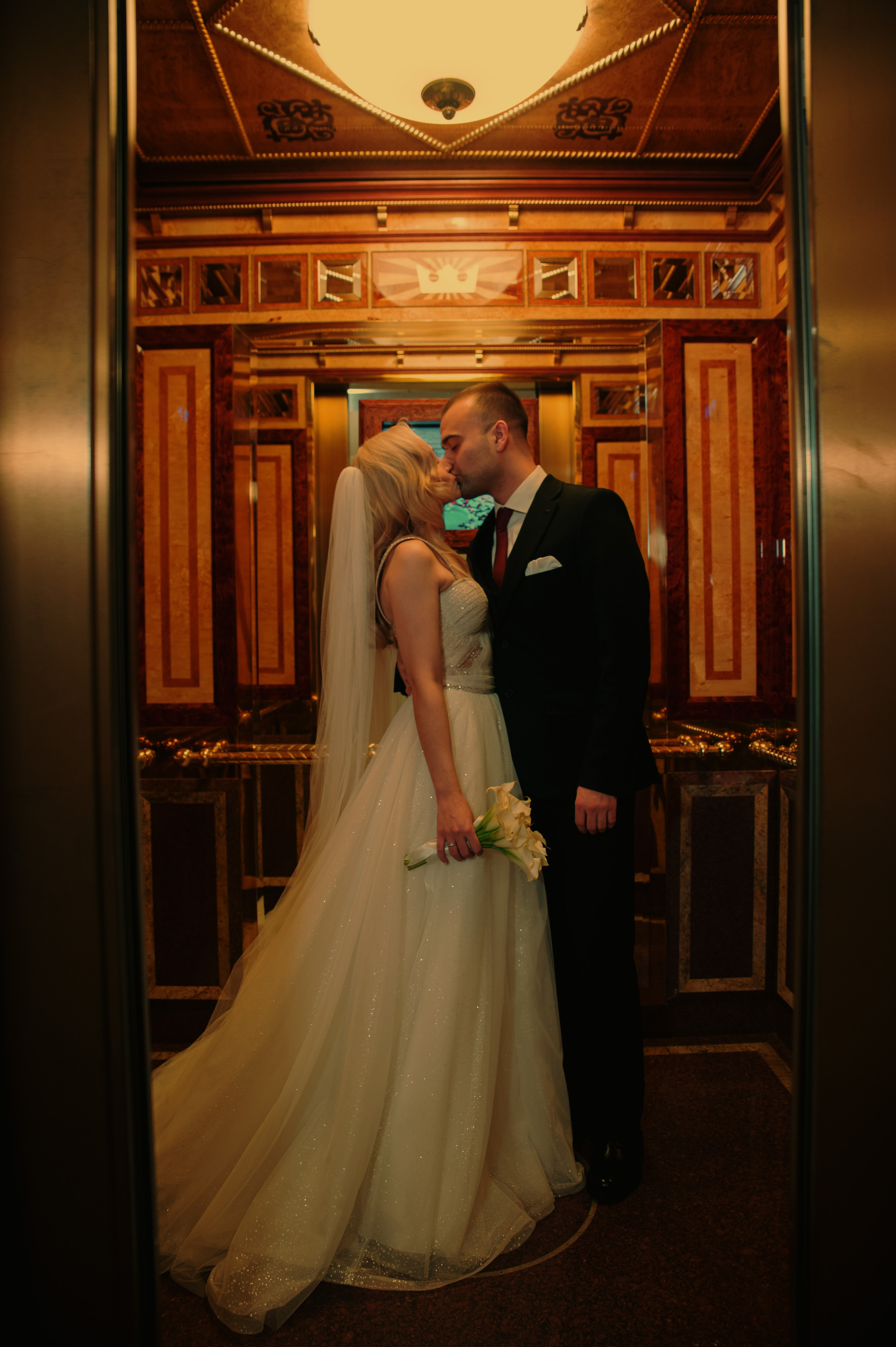 Свадебная фотосессия в Radisson Collection Hotel мск. Свадебный и портретный фотограф в Москве Жердев Даниил