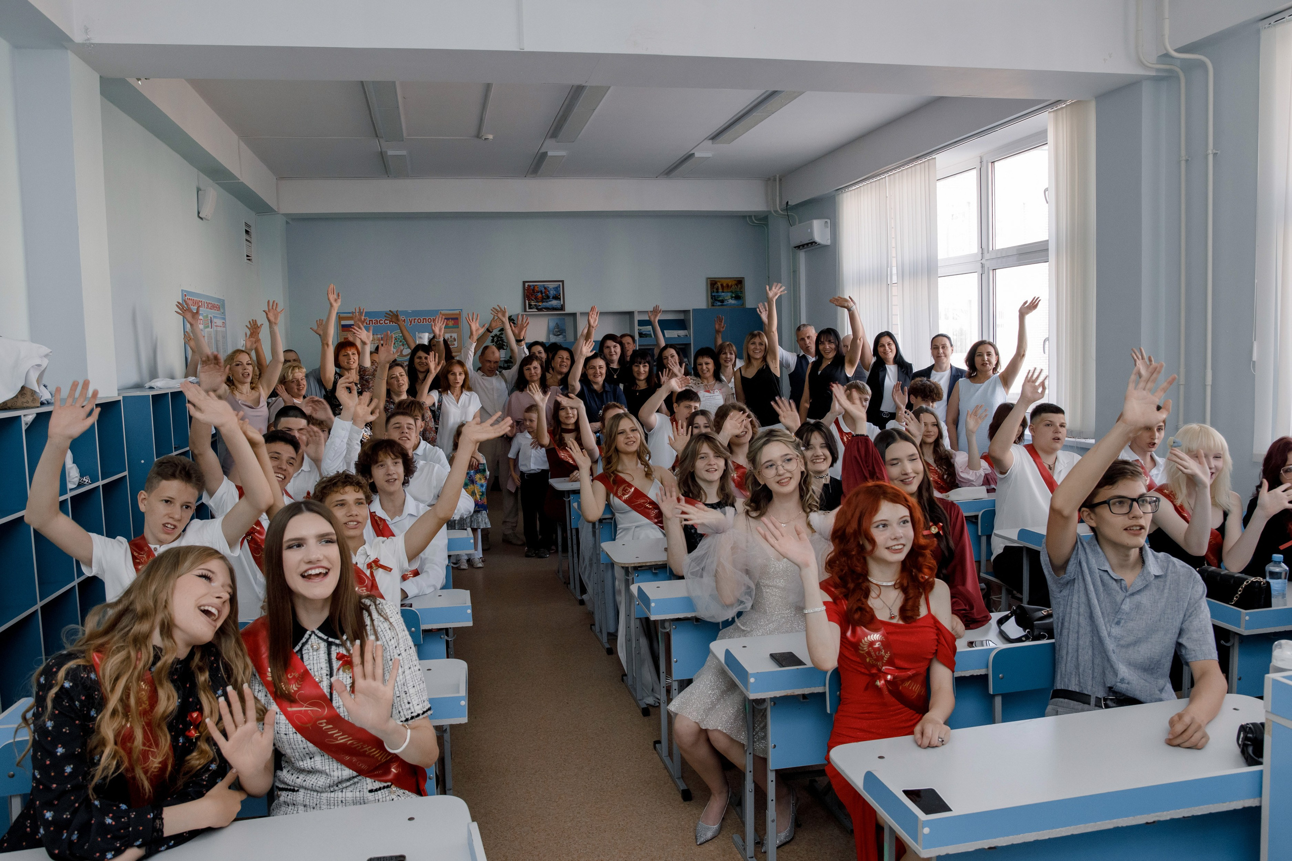 Выпускной школа 107 г Краснодар. Выпускные альбомы в Краснодарском крае