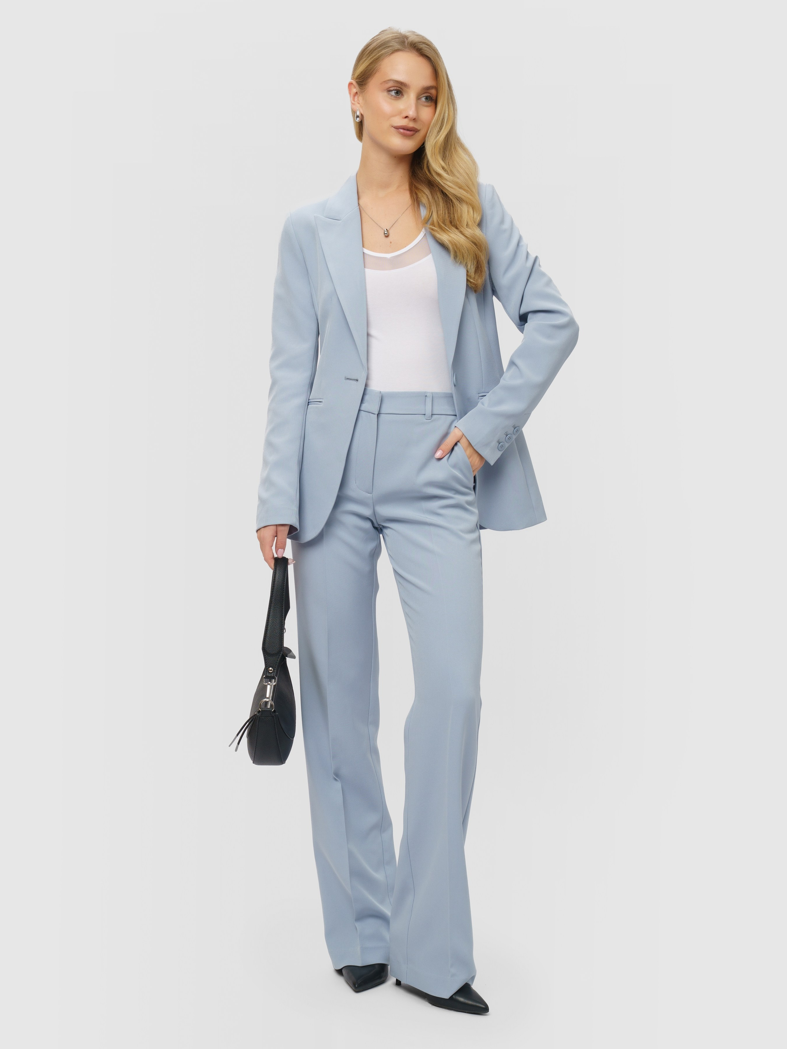 Каталог женская одежда. KED Production — продакшн из СПб. Создаём фото, видео и контент, который помогает брендам и селлерам продавать больше