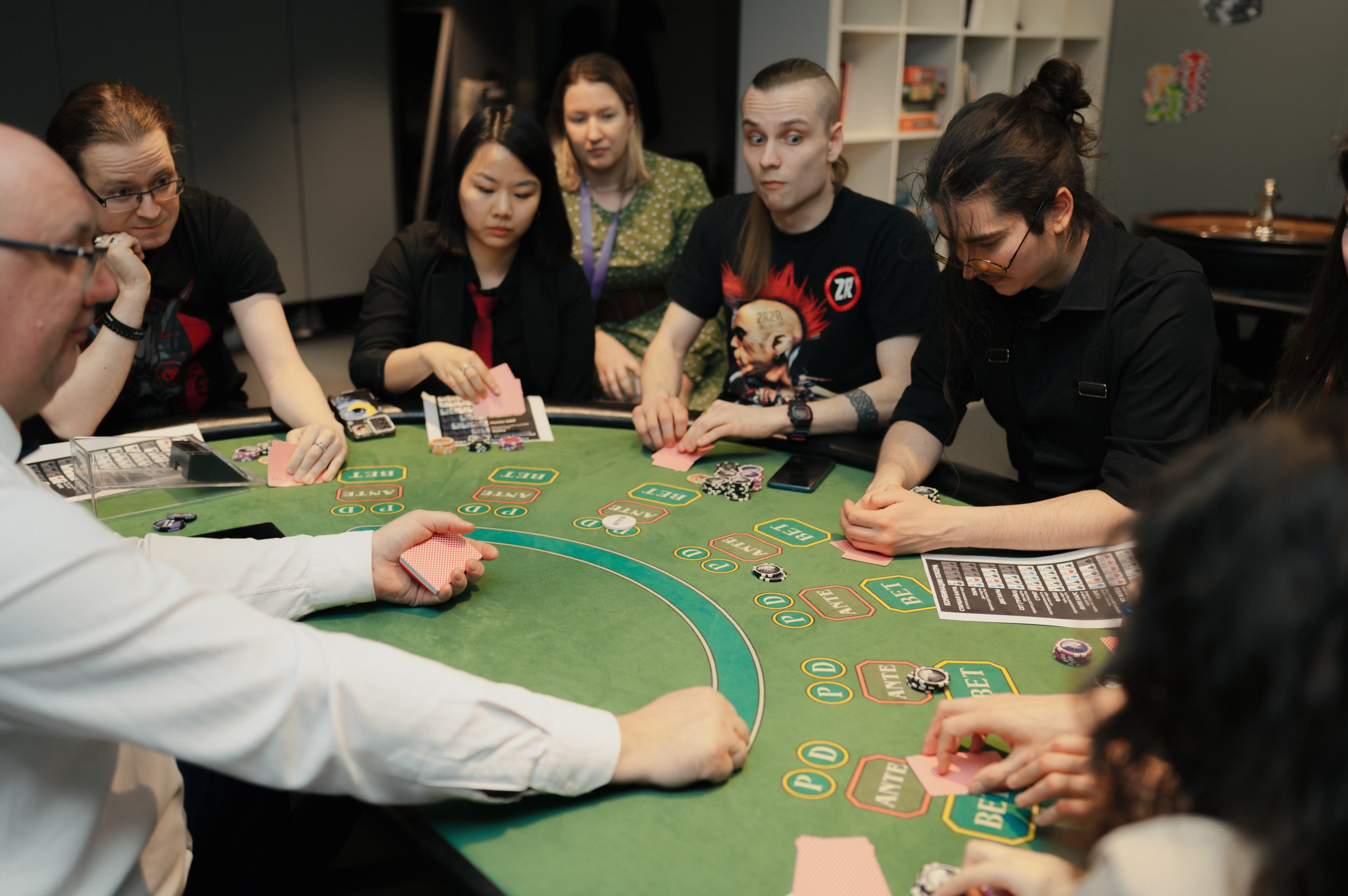 Оффлайн игры. Komonev