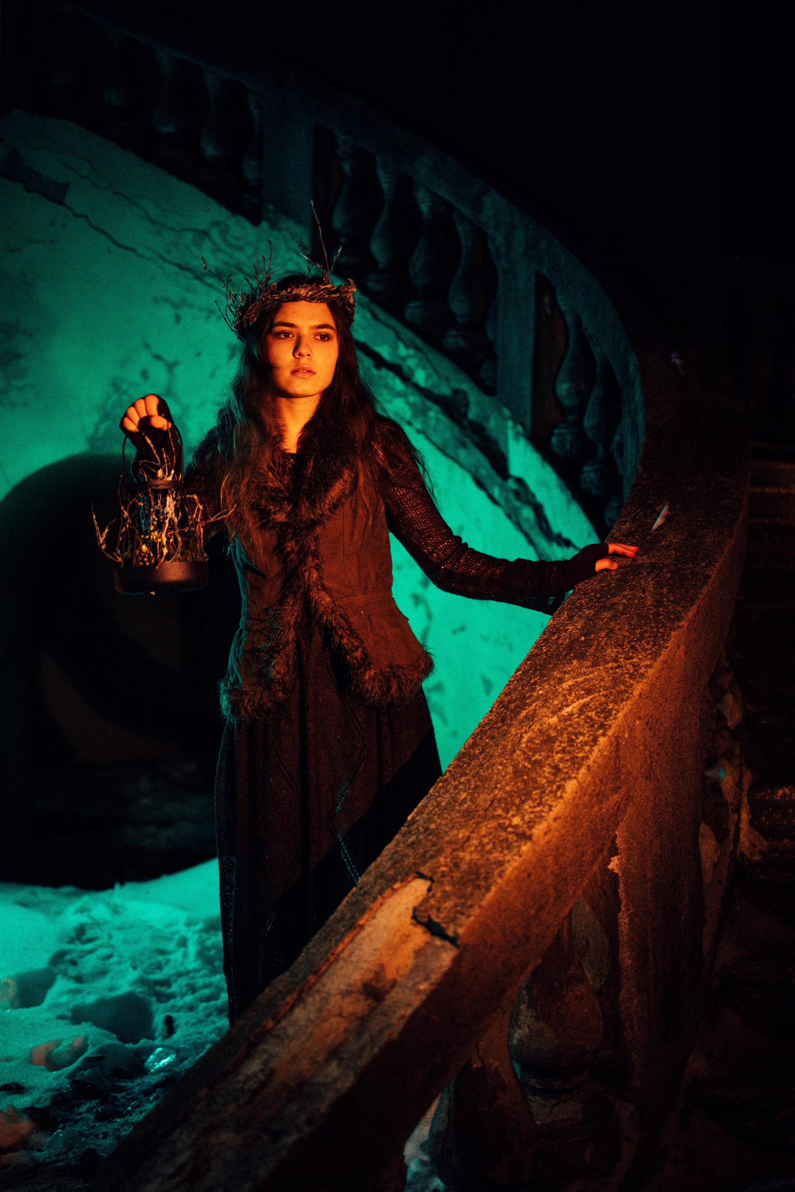 Shadow of the moon. Портретный арт-фотограф в Екатеринбурге Алена Нестерова