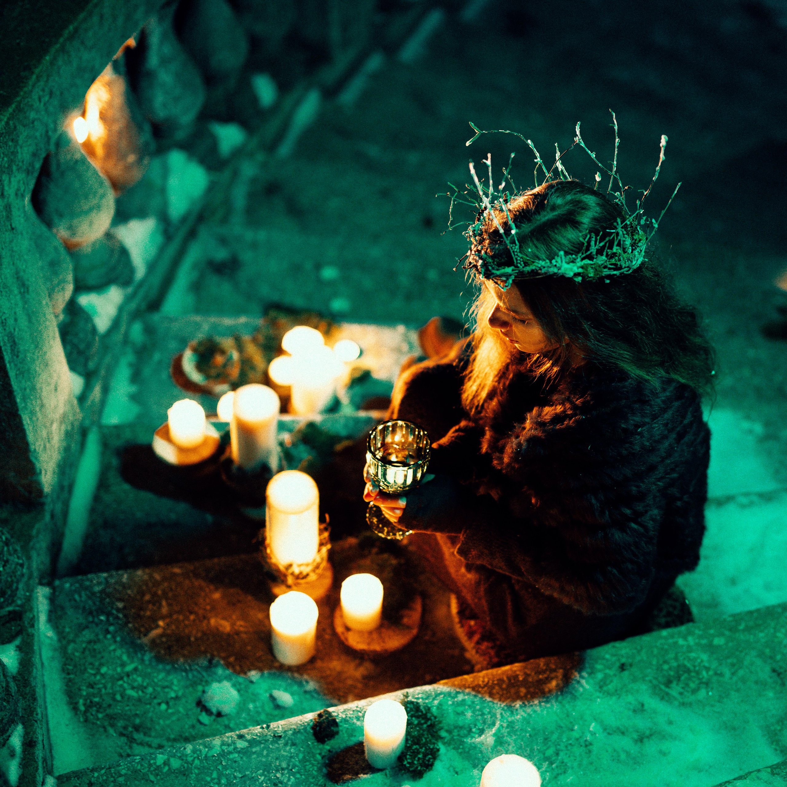 Shadow of the moon. Портретный арт-фотограф в Екатеринбурге Алена Нестерова