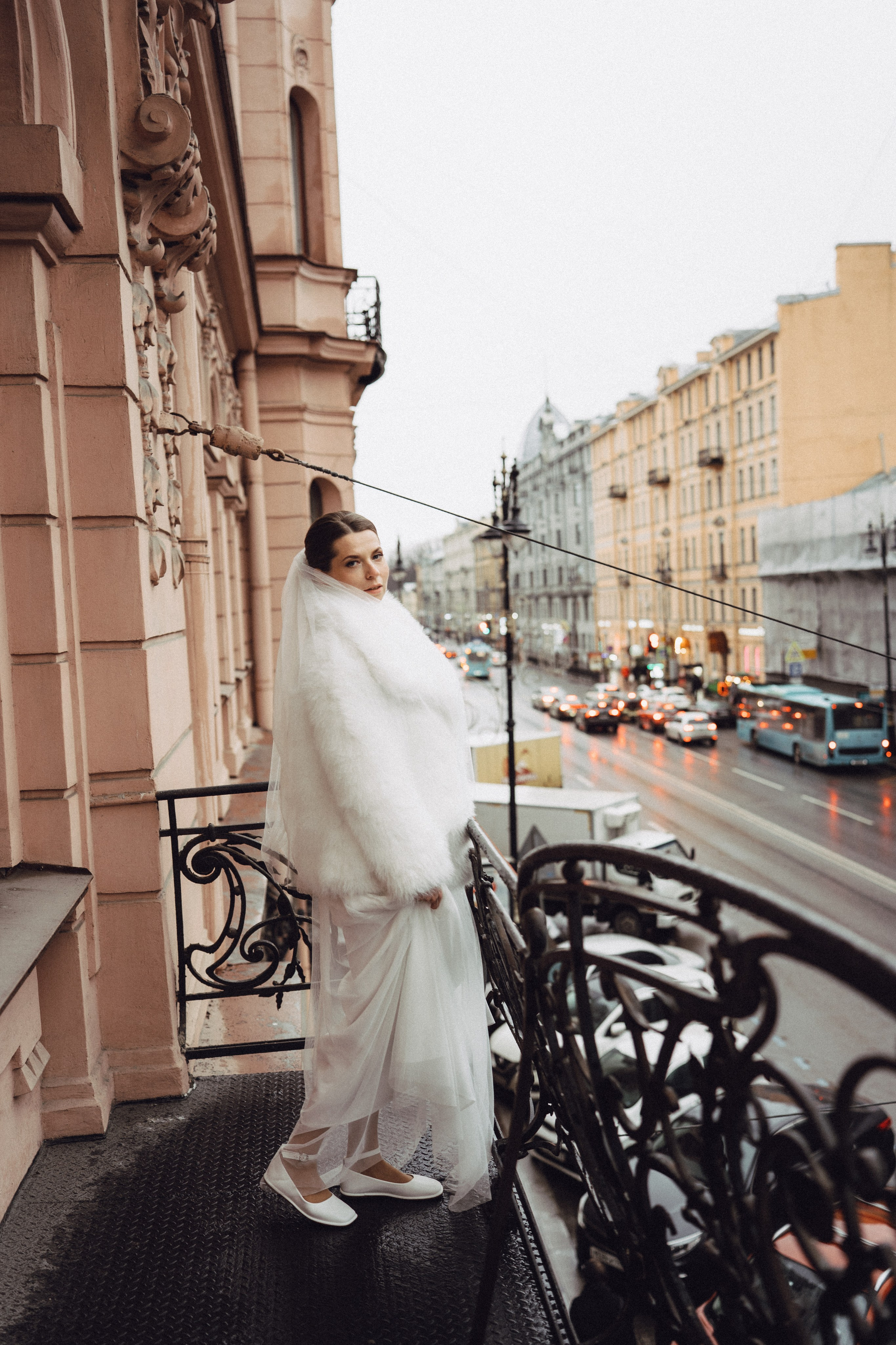 СВАДЕБНАЯ СЬЕМКА ВО ВТОРОМ ДВОРЦЕ (ДЕКАБРЬ) ТАКЖЕ СЬЕМКА В СТУДИИ НА ЧЕРНЫШЕВСКОЙ. Профессиональный фотограф, Санкт-Петербург — Виктория Богомолова