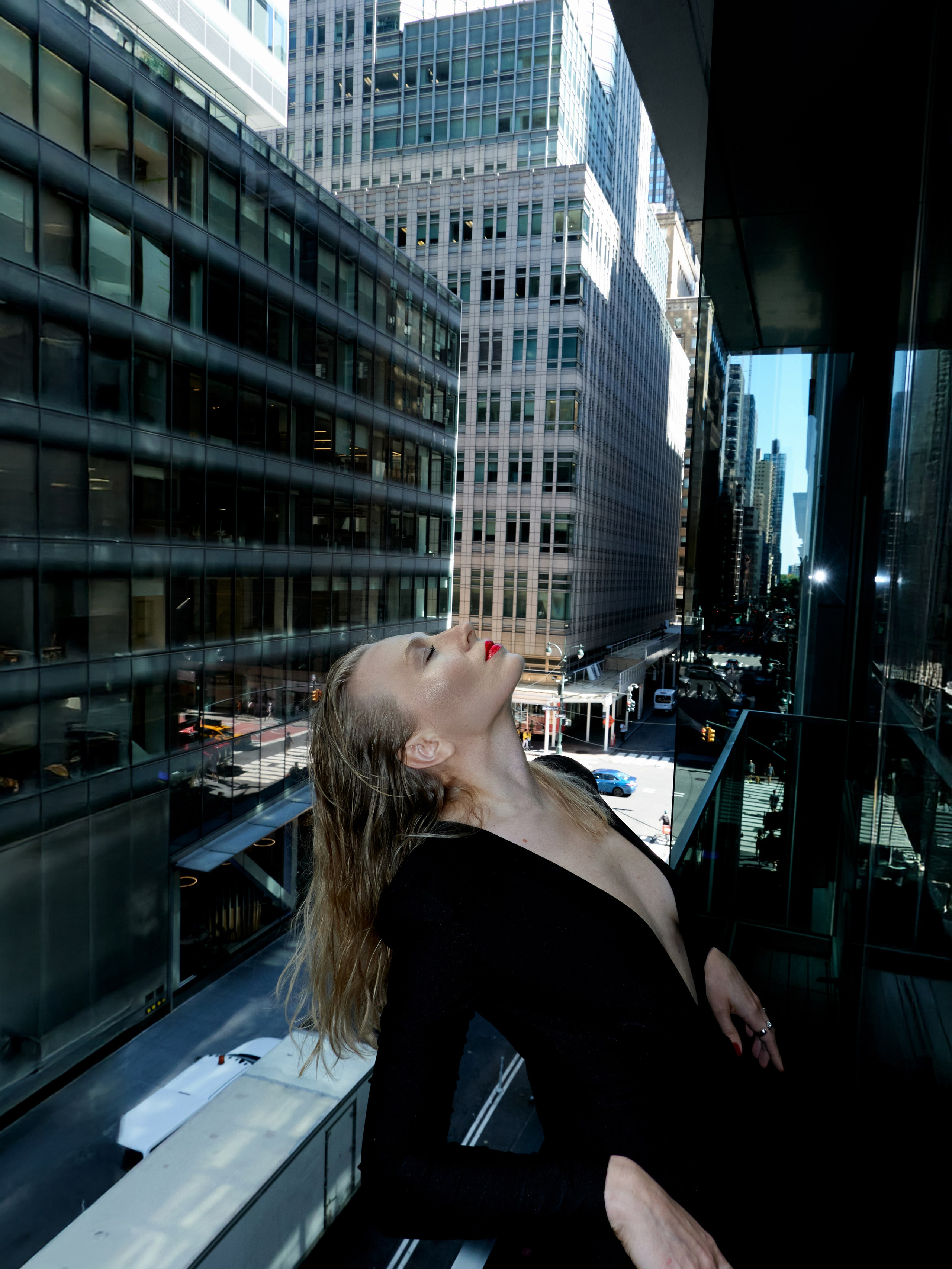 URBAN NOIR. Yulia Otroschenko