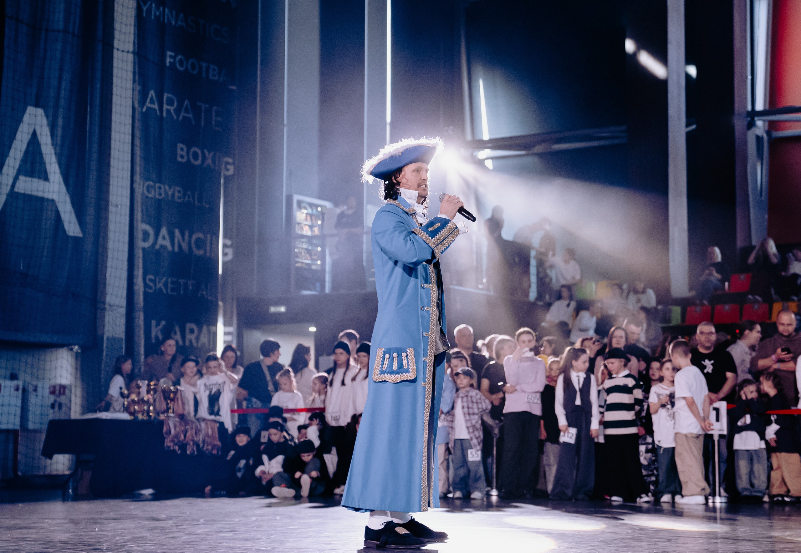 Репрезентативные разножанровые кадры. Фото