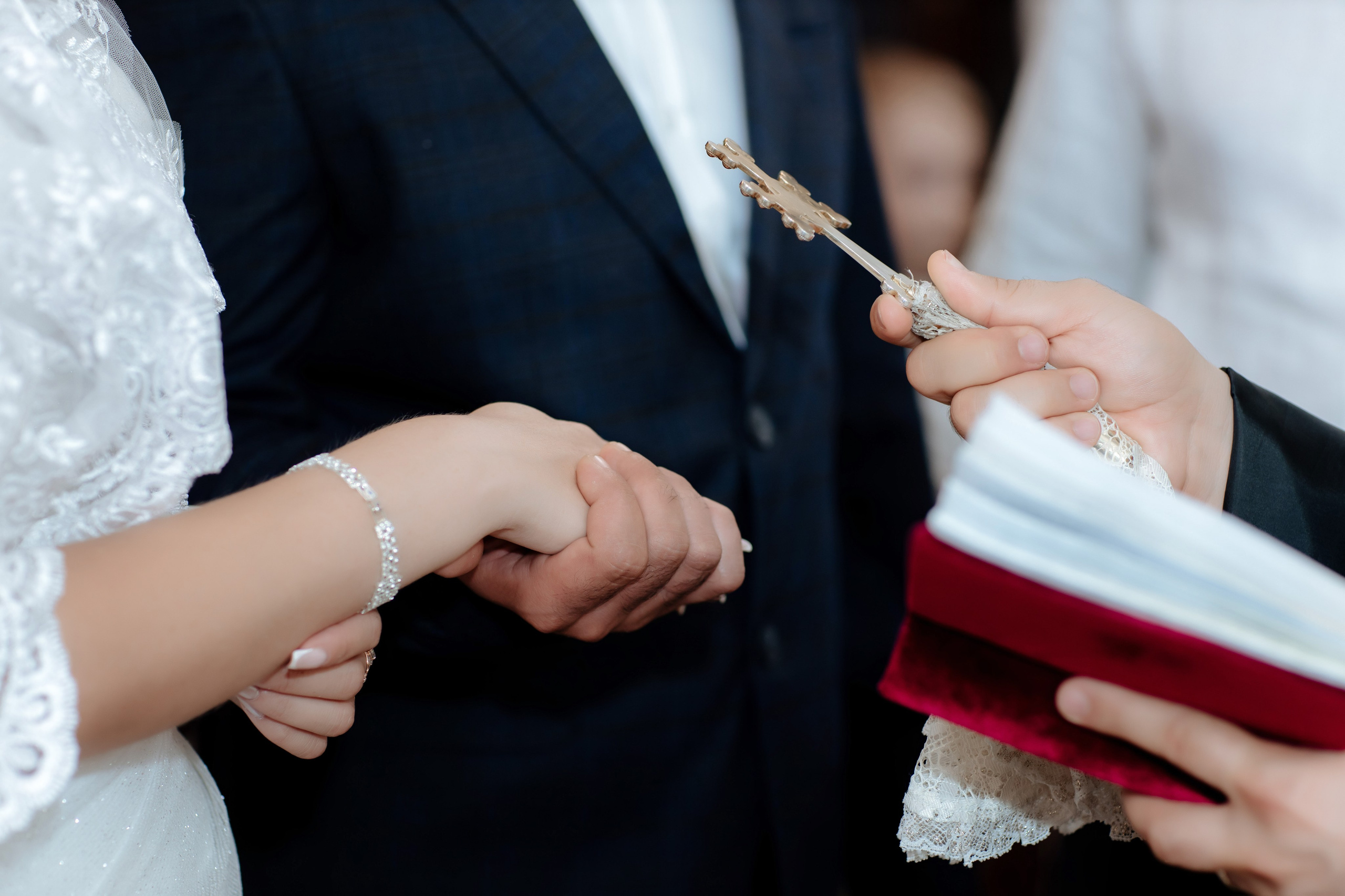 Церковь. Профессиональный фотограф и видеооператор