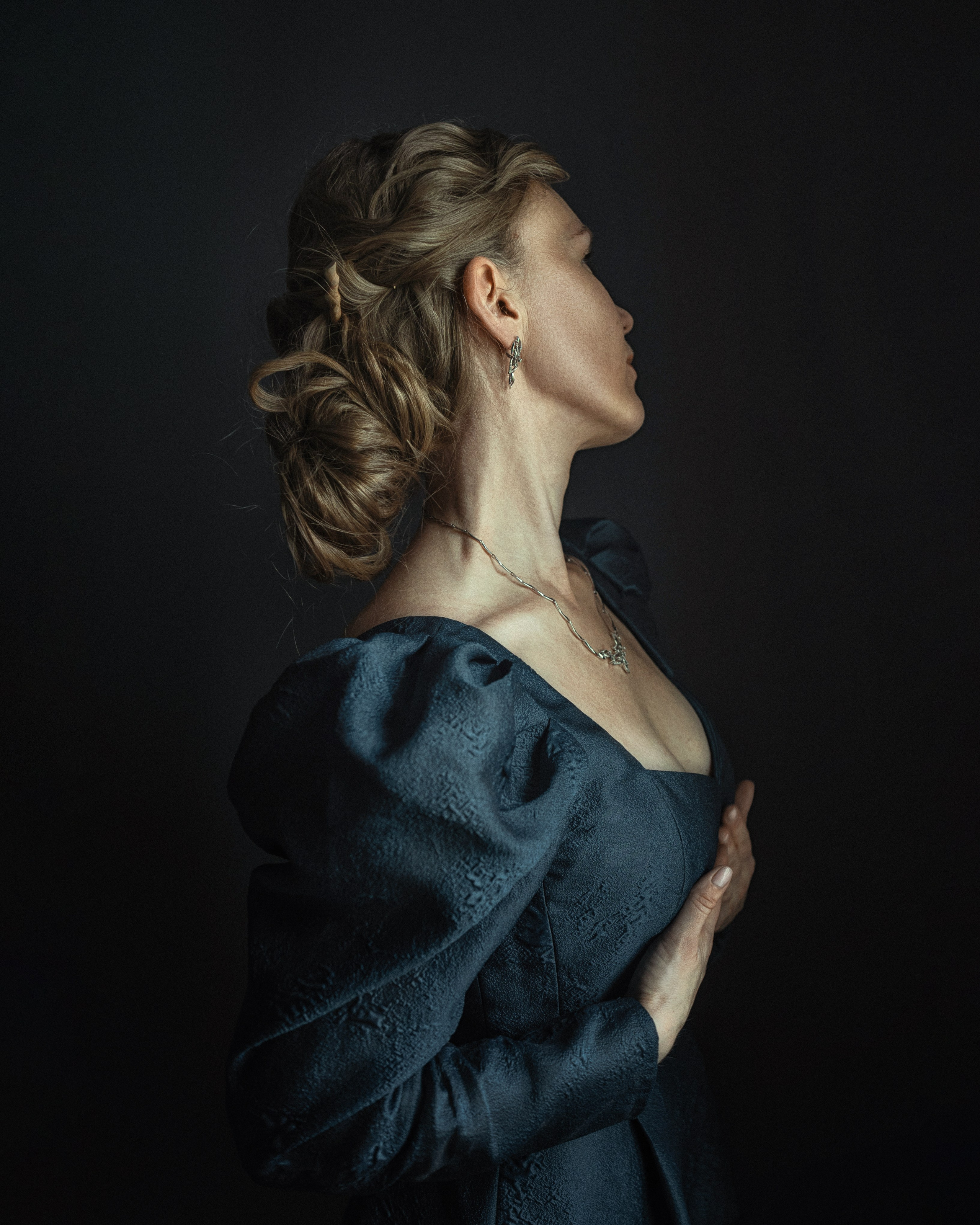 Портретная съемка в серпухове. НЮ/будуар фотограф в Серпухове Максим Салихов