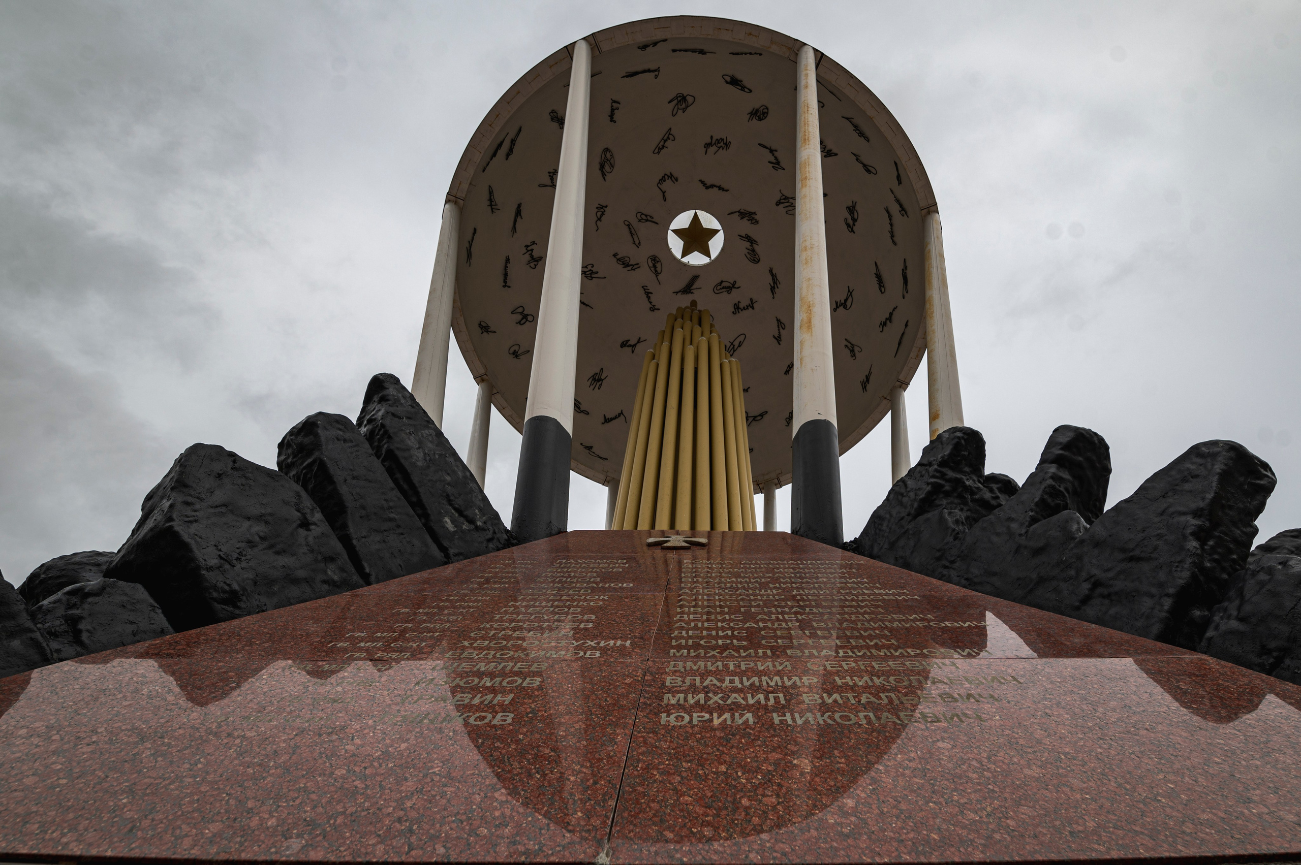 Псков. Октябрь 2023. Фотограф Роман Адлер