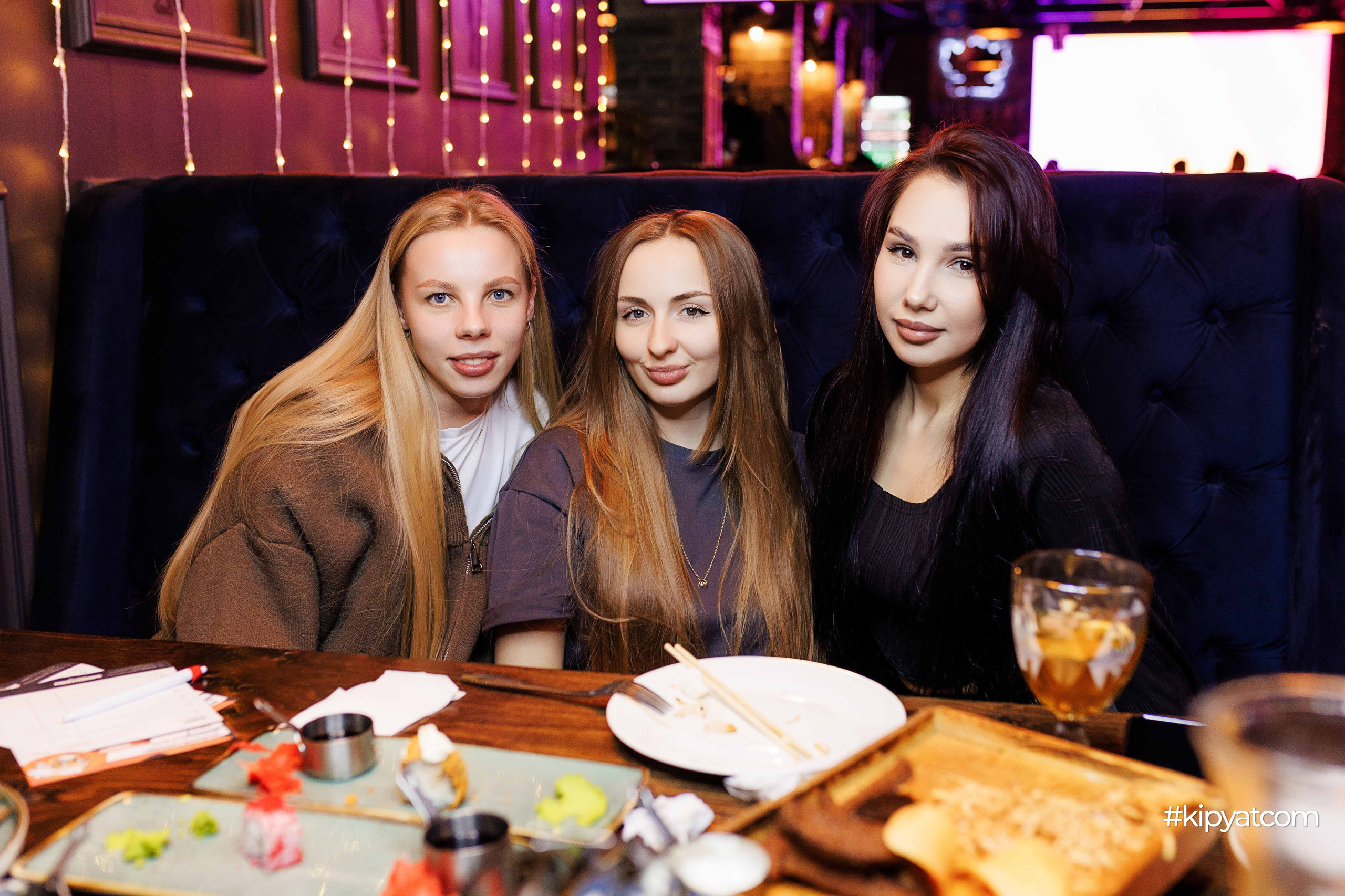 Эйнштейн Party