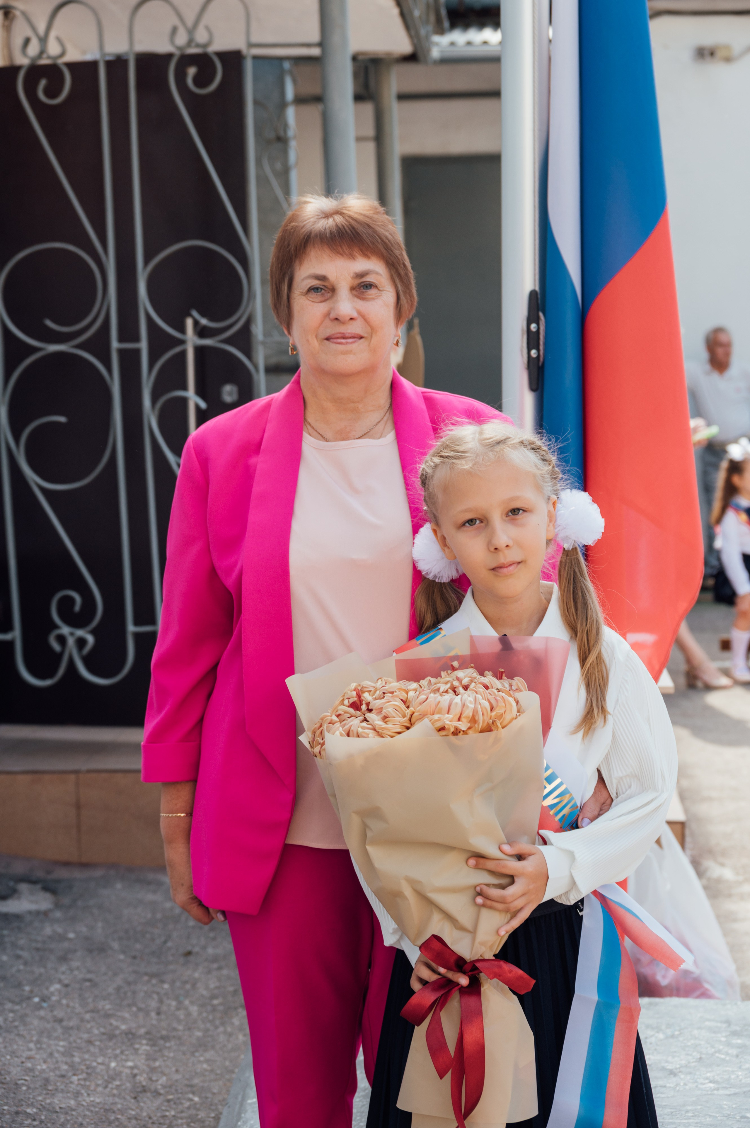 Школьная фотосессия в Туле. Портретный, семейный, свадебный фотограф. Бизнес, контент съёмка. Тула