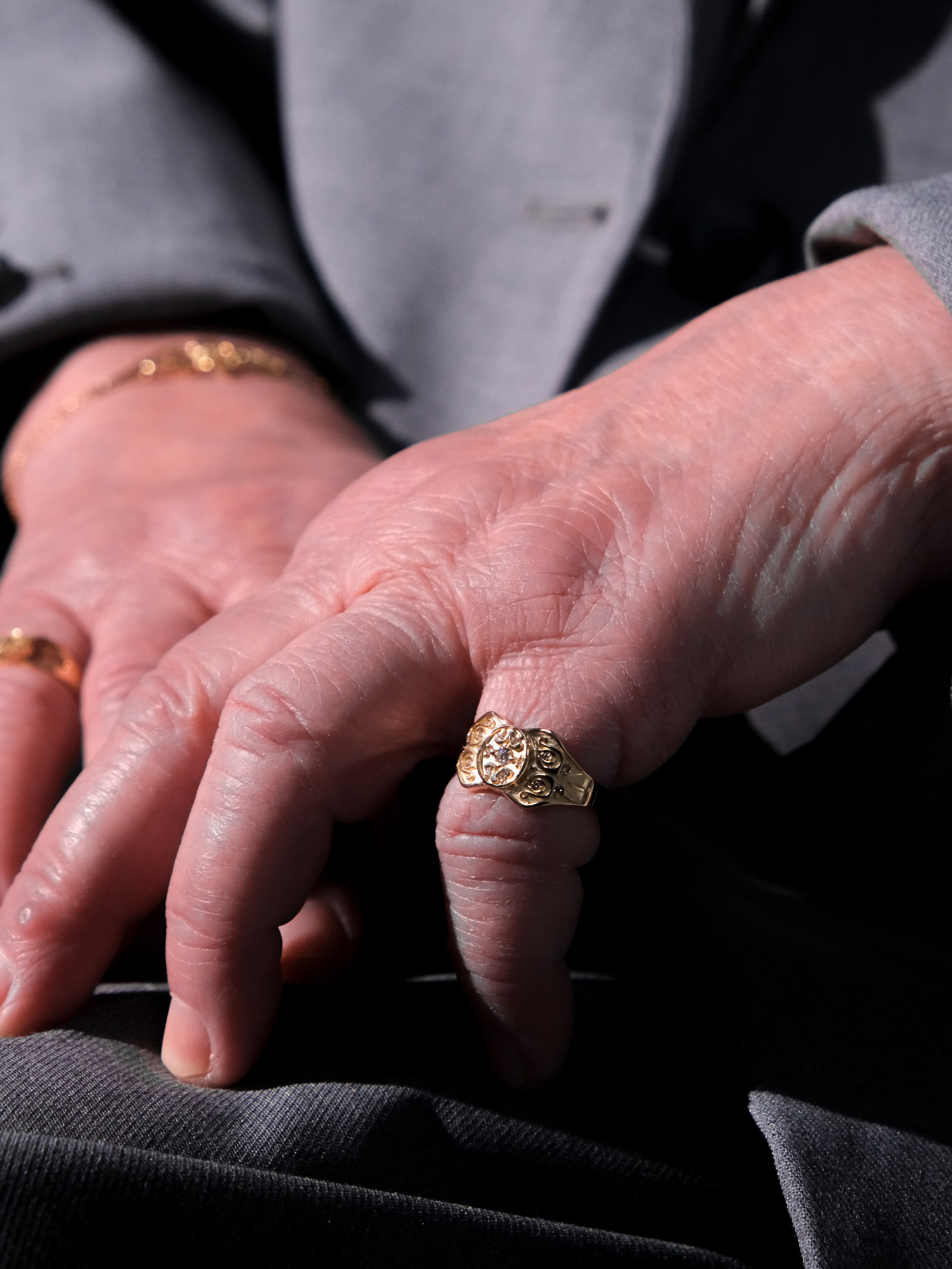 Mayralla Hazna. VonContent