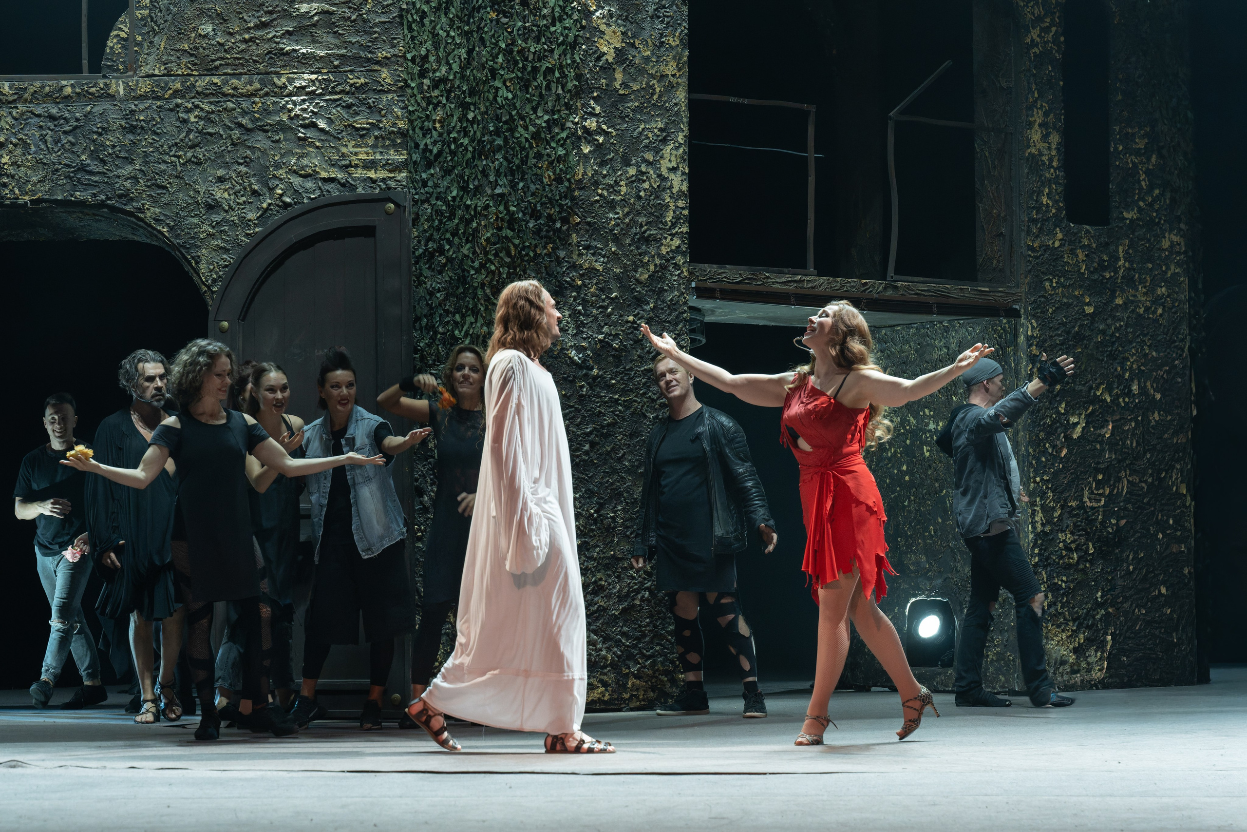 Театр Моссовета: Иисус Христос Супервезда — 35 лет на сцене. Сайт фотографа Сергея Абрамова