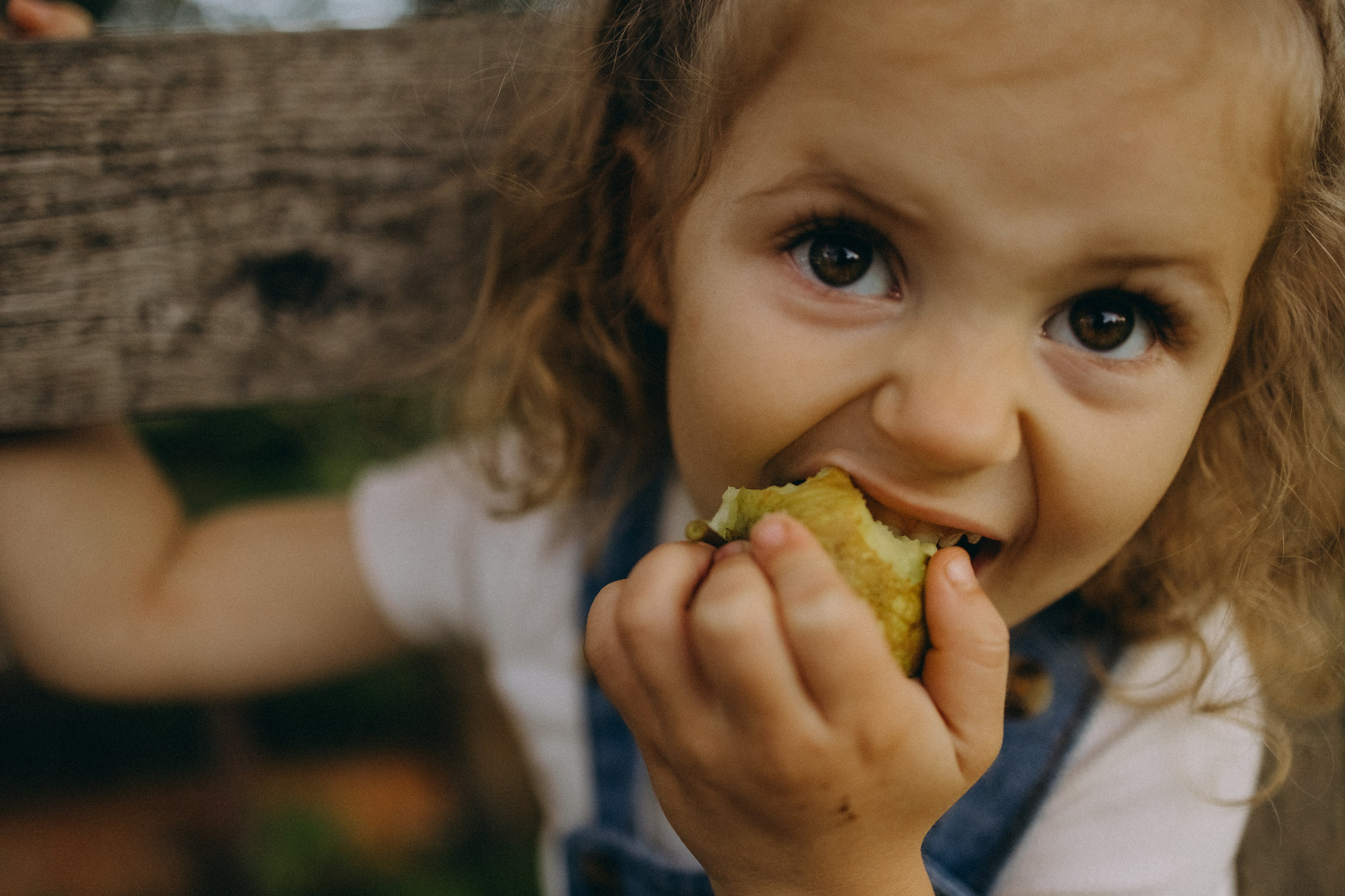 Алена, Еся, Агния. Главная