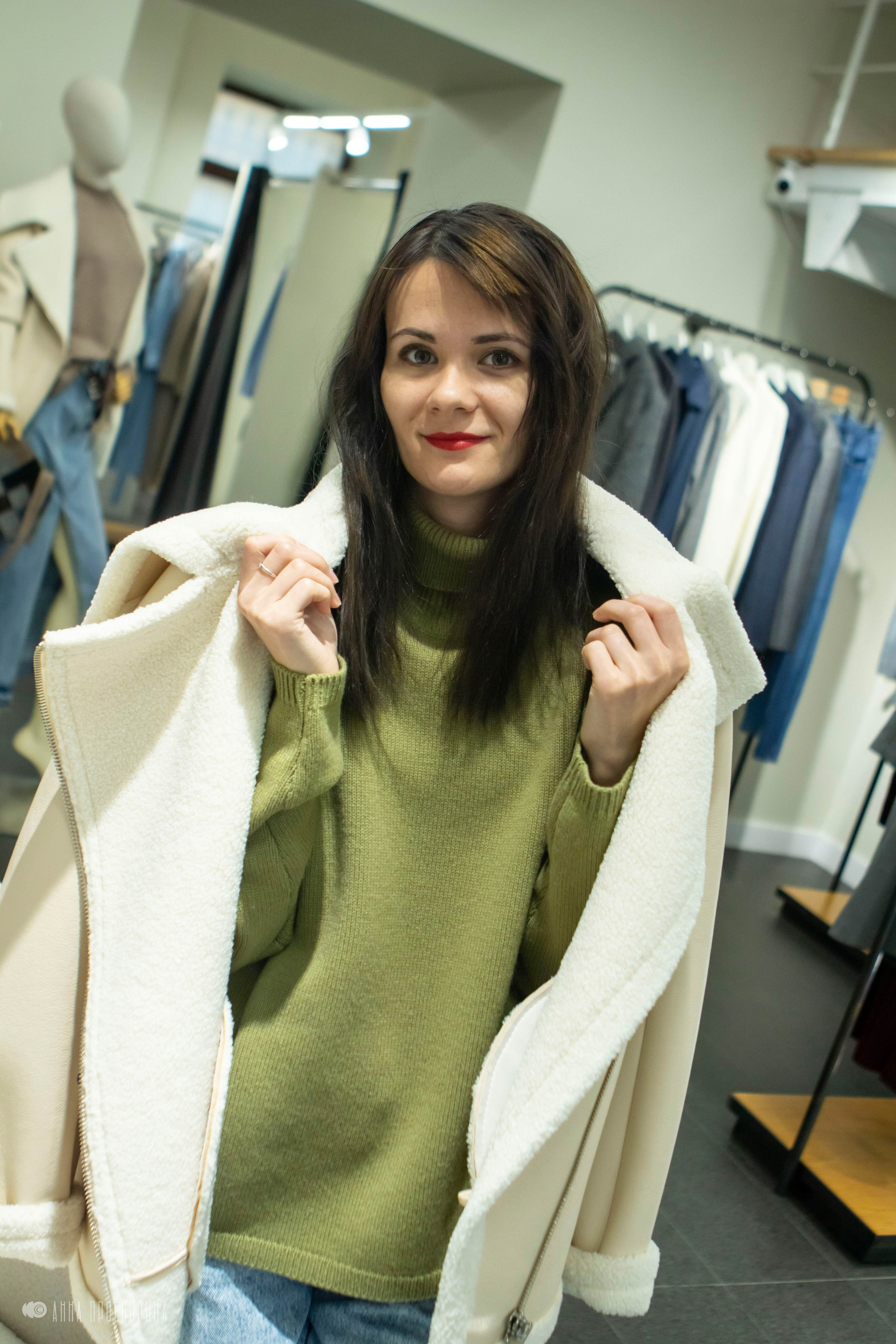 Контент-съемка для соцсетей, шоурум Maiker. Ваш фотограф в Санкт-Петербурге Анна Просвирина