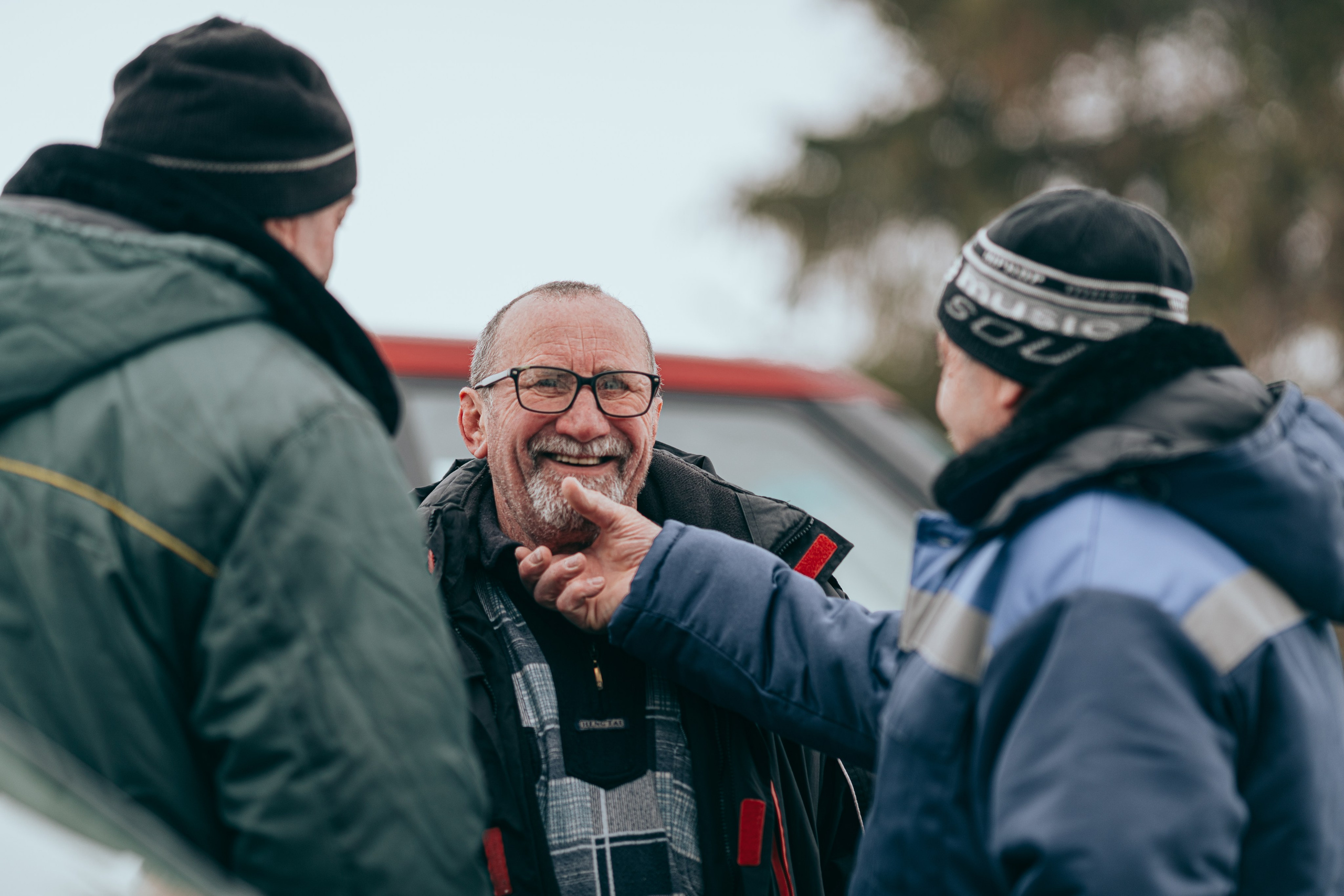 Поездка на автомобилях в ресторан. Жуков Илья  свадебный фотограф в Москве