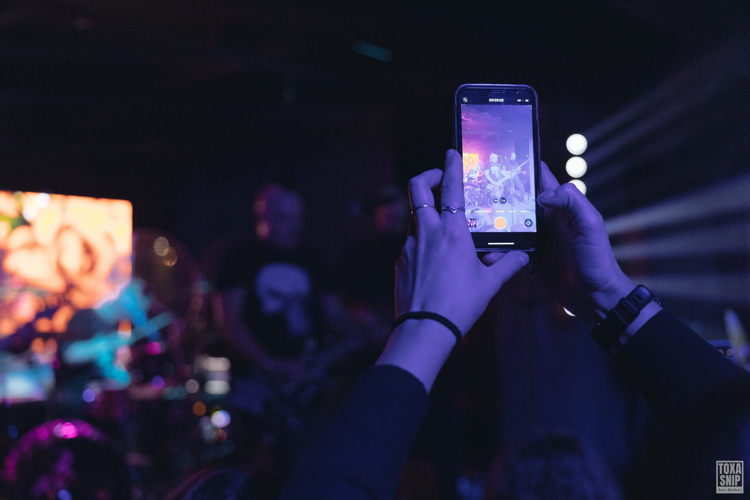 Бригадный подряд (03.10.2025). Toxasnip Photo | Anton Maslenkin