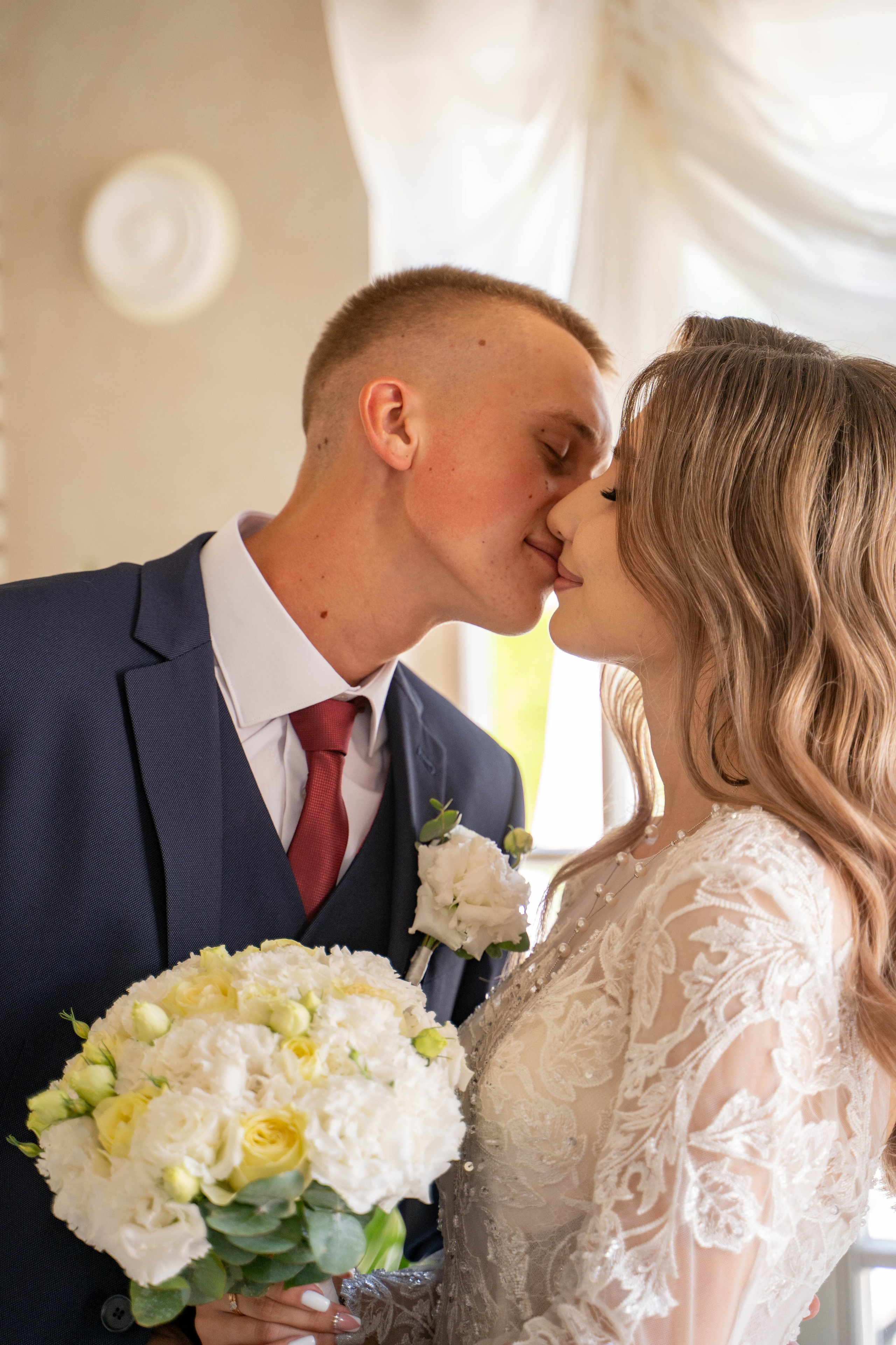 Данил и Анастасия. Видеосьемка, фотосьемка свадеб, юбилеев, утренников в Краснодарском кр