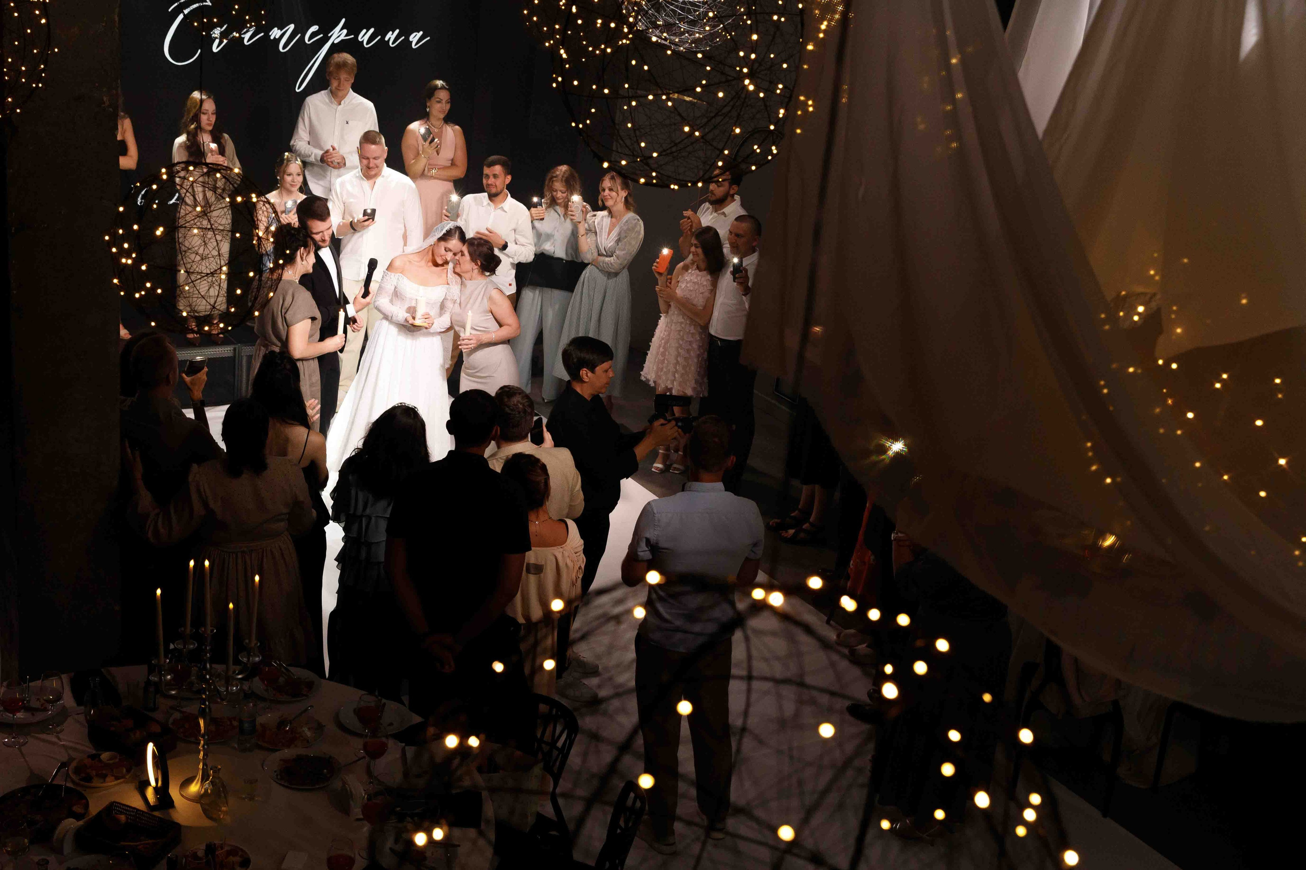 Принц и принцесса. Свадебный фотограф Марьям Сайфулина г. Красноярск