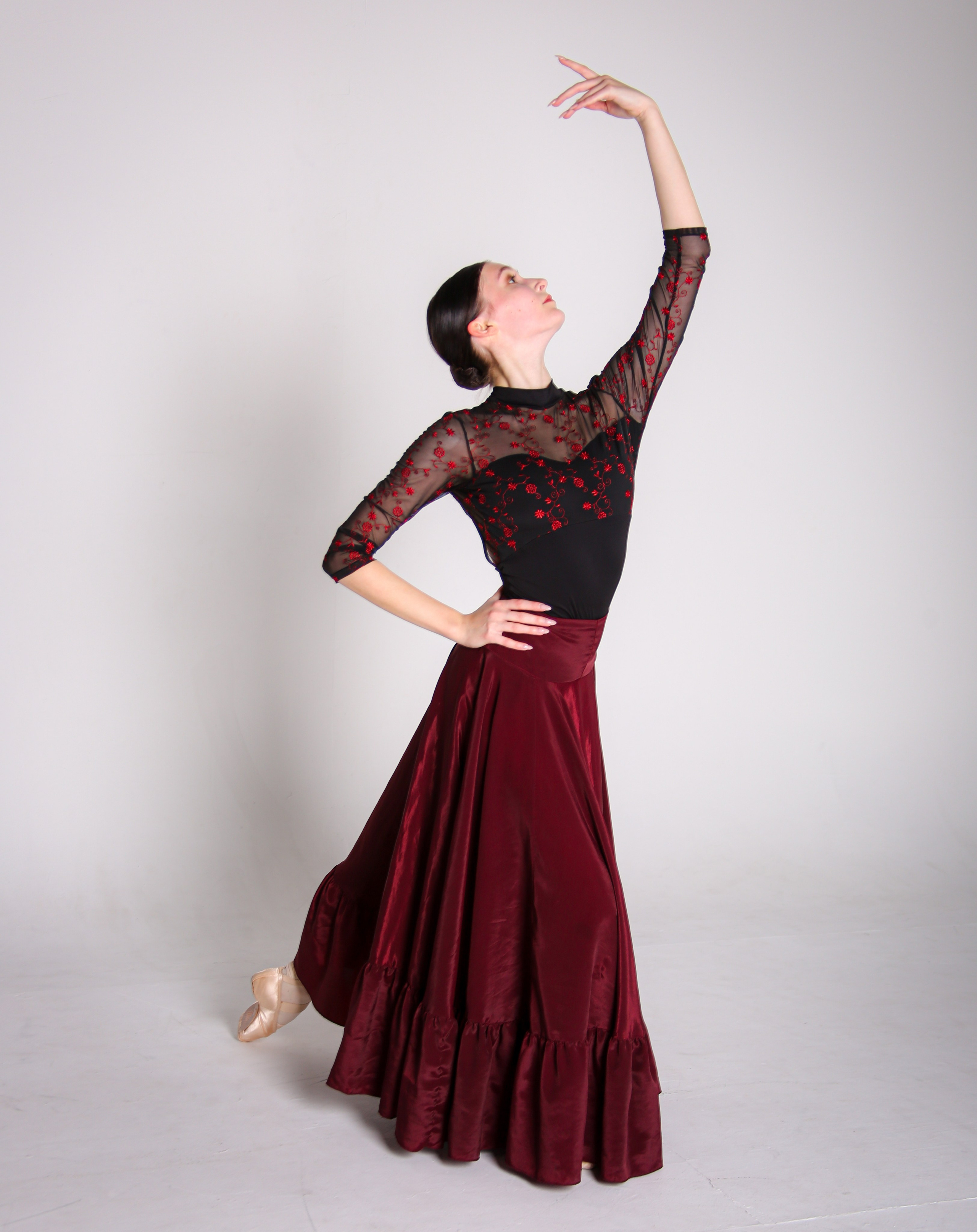 Балерина Екатерина. Фотограф Пермь. Фотосессия в фотостудии Перми и на свежем воздухе