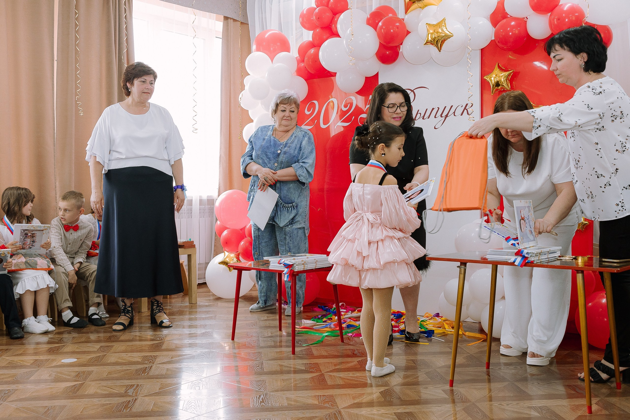 Выпускной в ДС 26. Выпускные альбомы Натальи Бутко: Новороссийск, Анапа, Геленджик