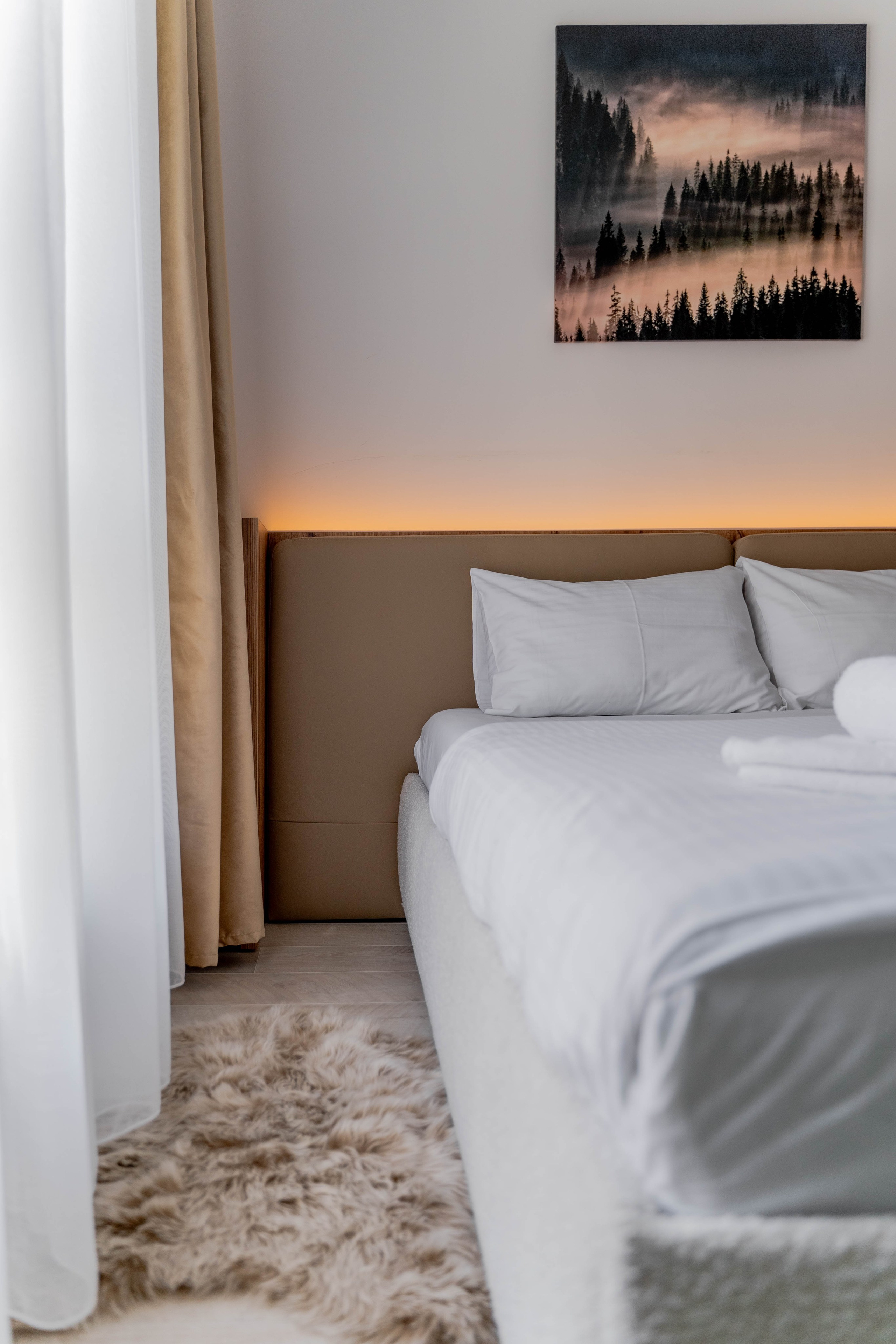 Madre interiors. Photographer Liana Sudets Serbia Kopaonik Brzece Brus