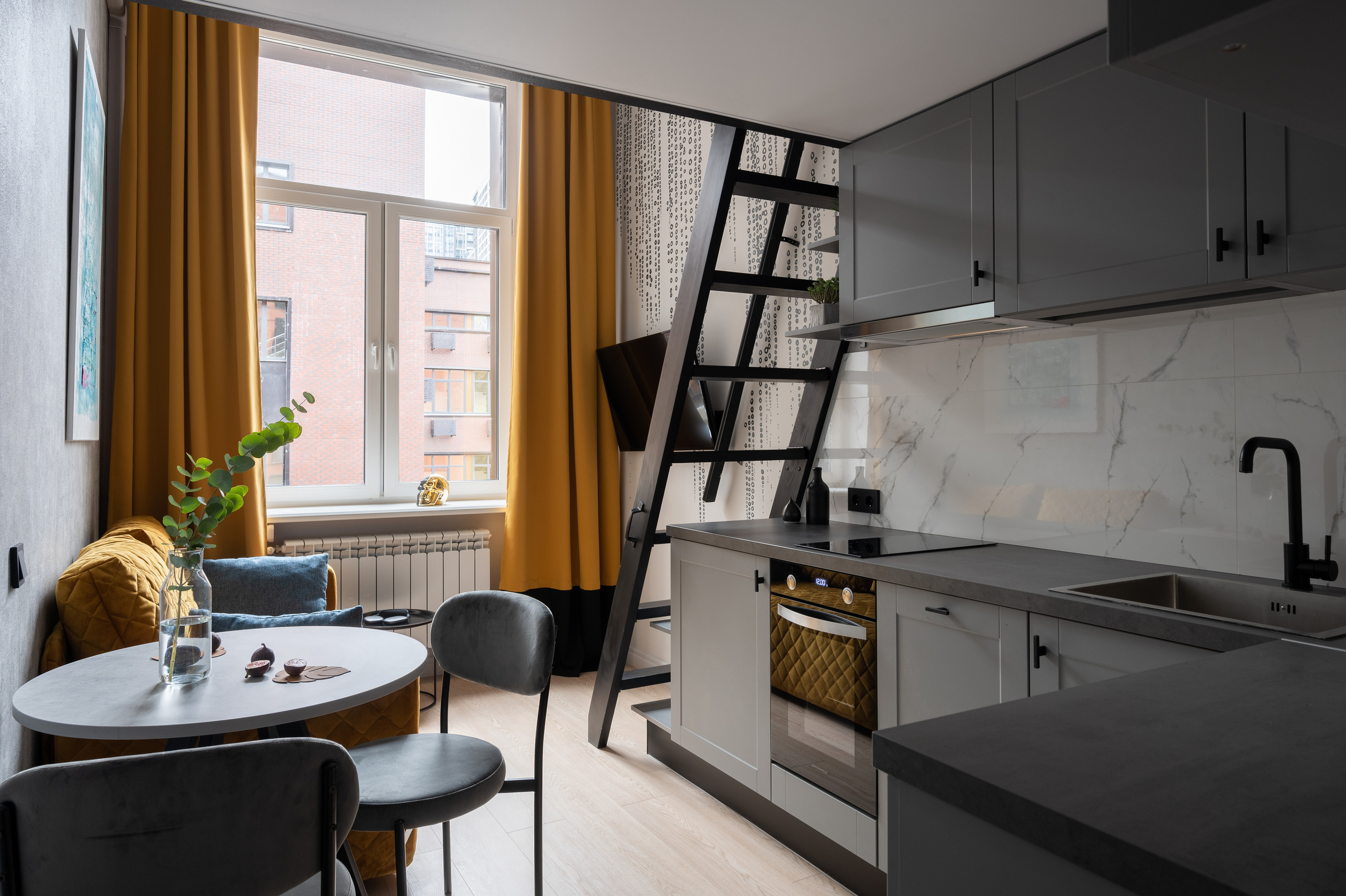 Двухъярусная студия. Интерьерный фотограф Константин Пырьев